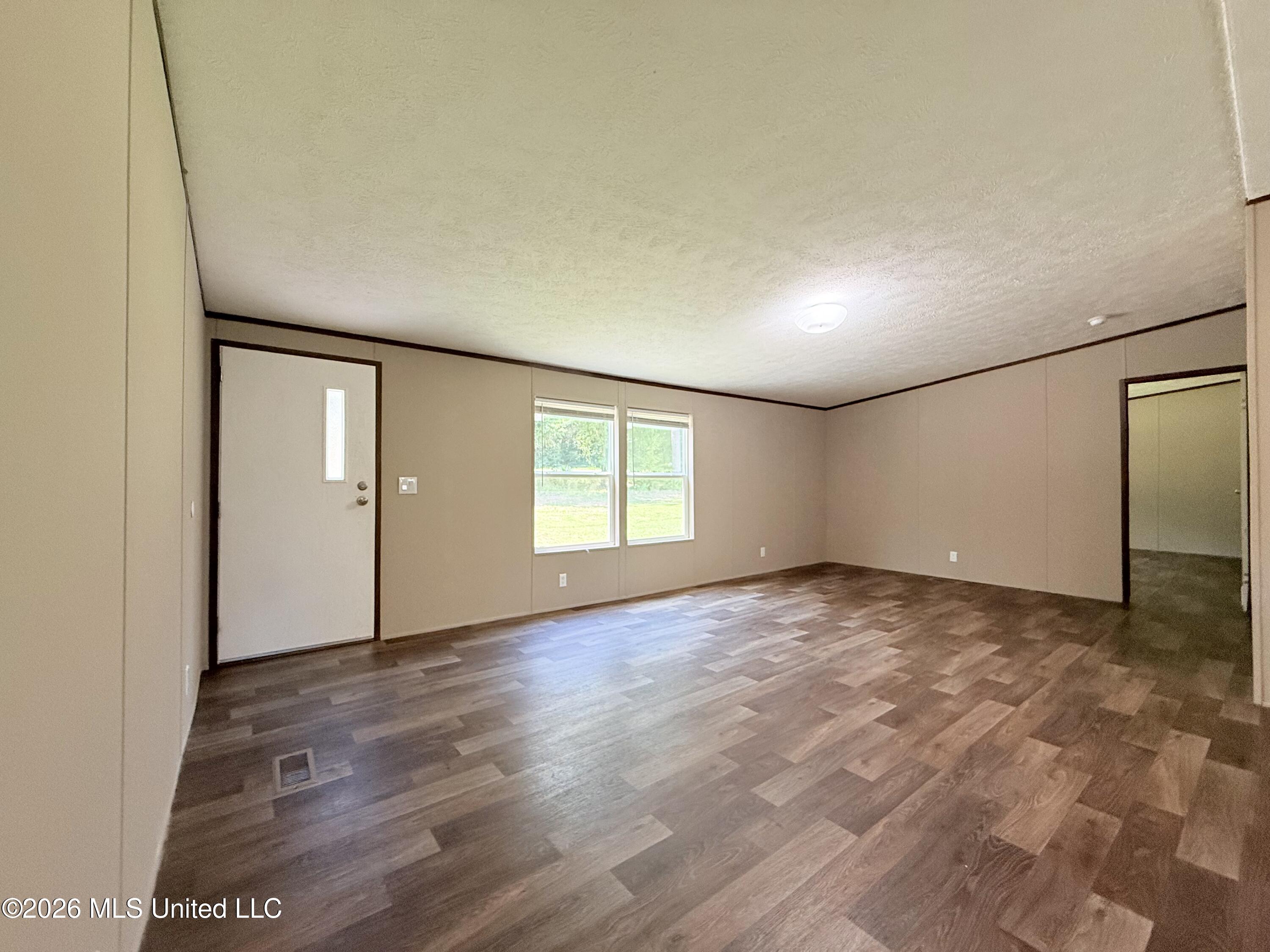 1206 Quinlivan Road Property Photo 3