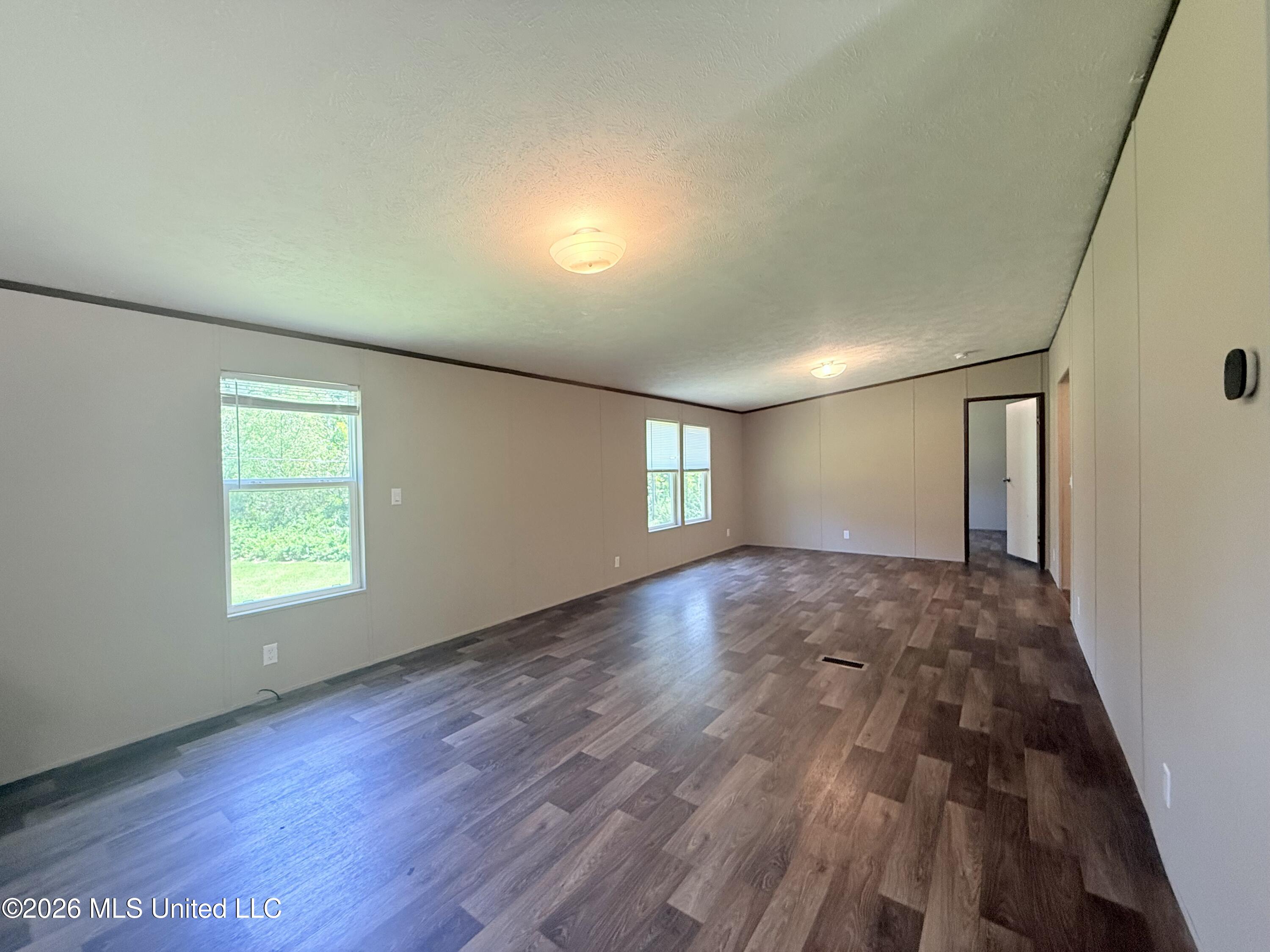 1206 Quinlivan Road Property Photo 8
