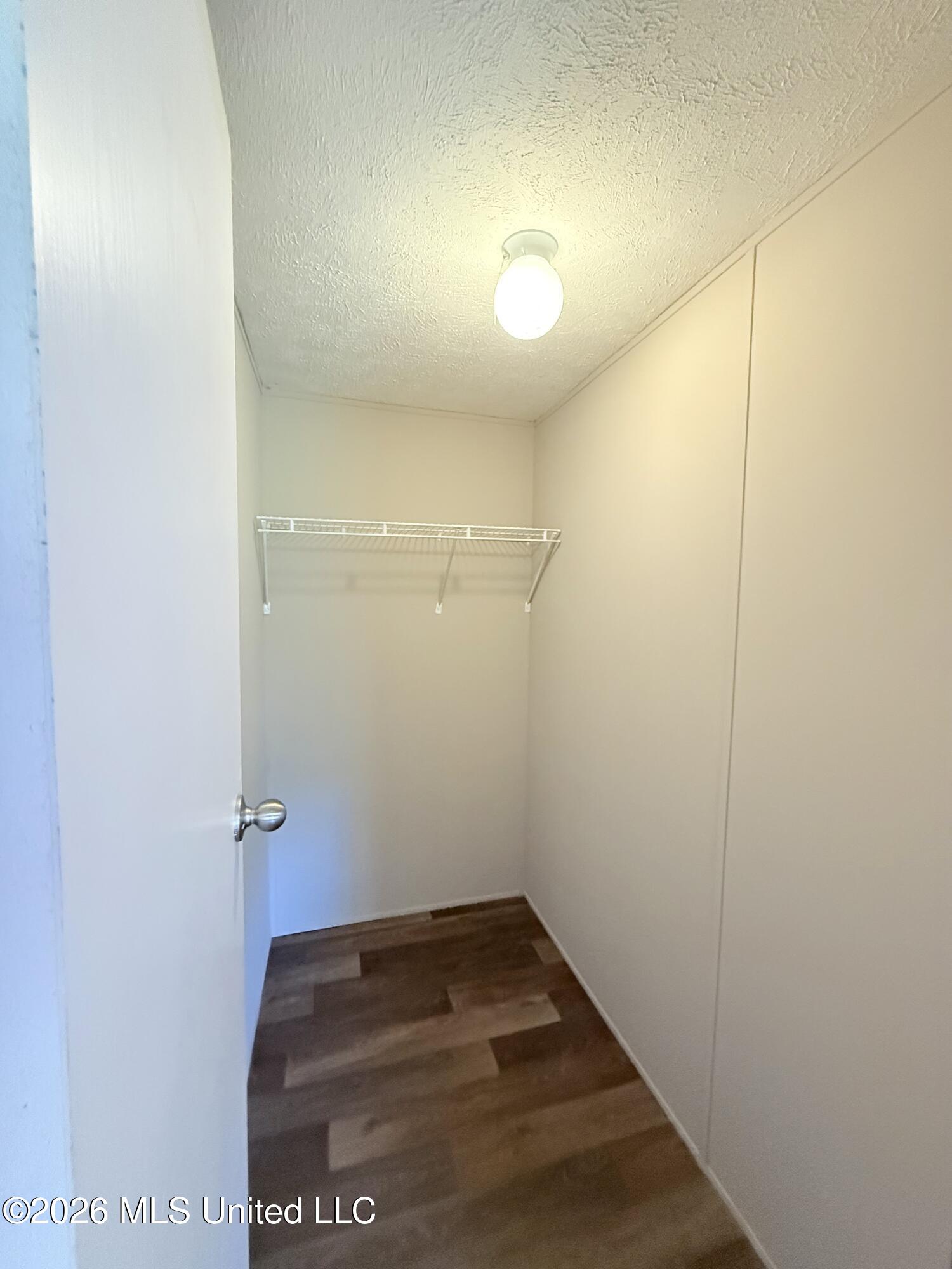 1206 Quinlivan Road Property Photo 14