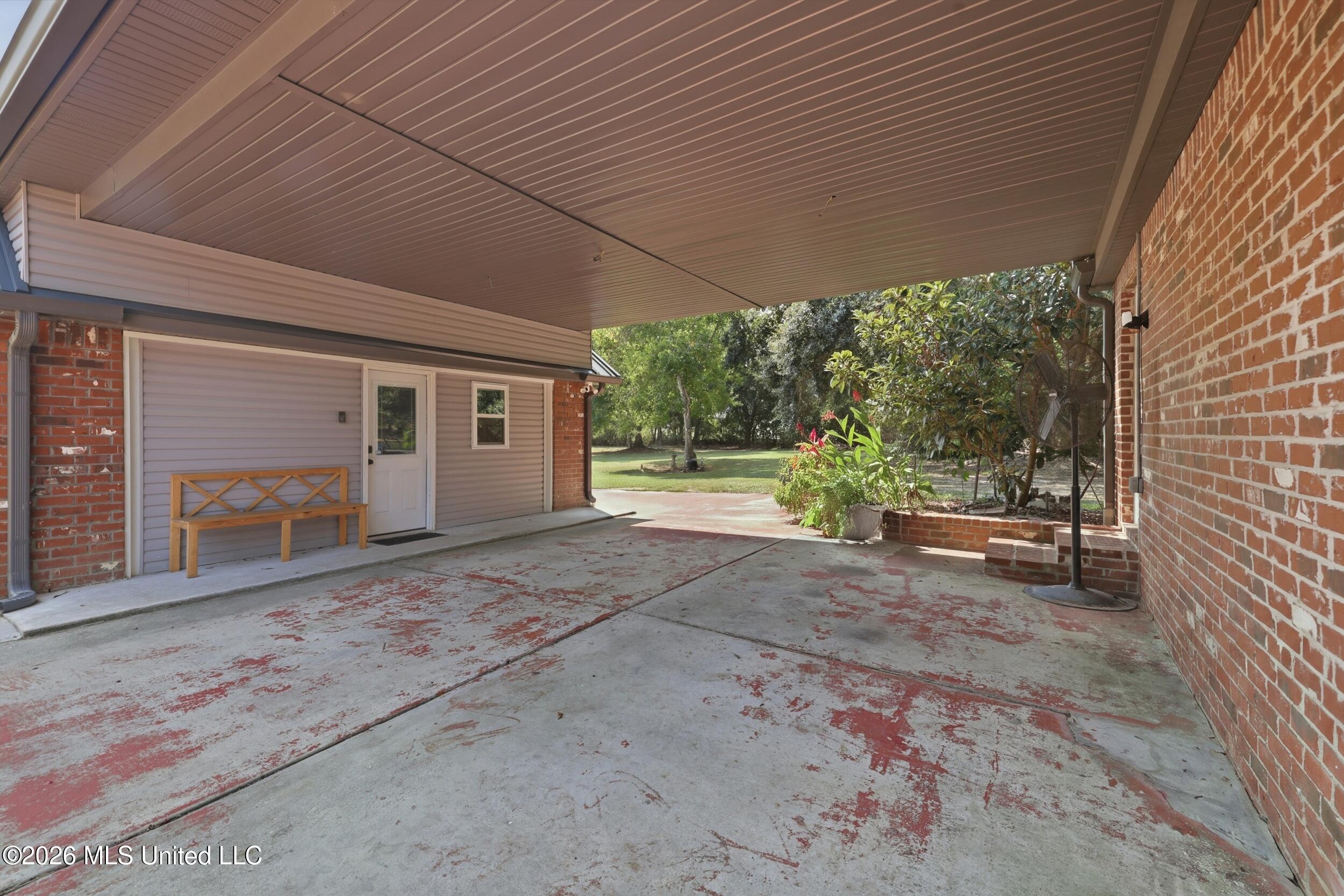 26560 Camille Drive Property Photo 24