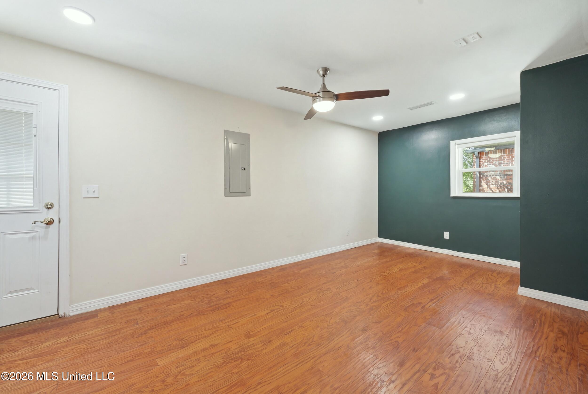 26560 Camille Drive Property Photo 25