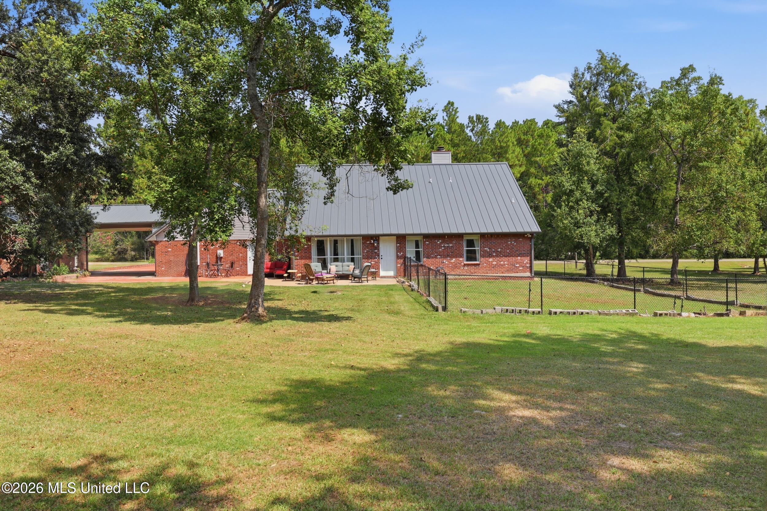 26560 Camille Drive Property Photo 27