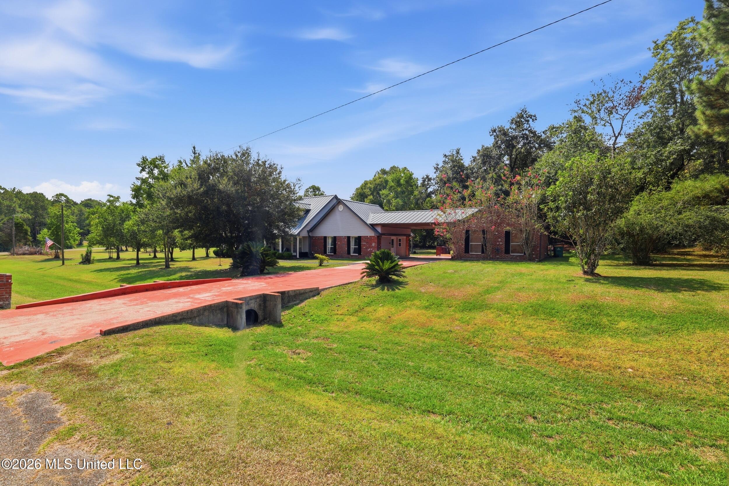 26560 Camille Drive Property Photo 32
