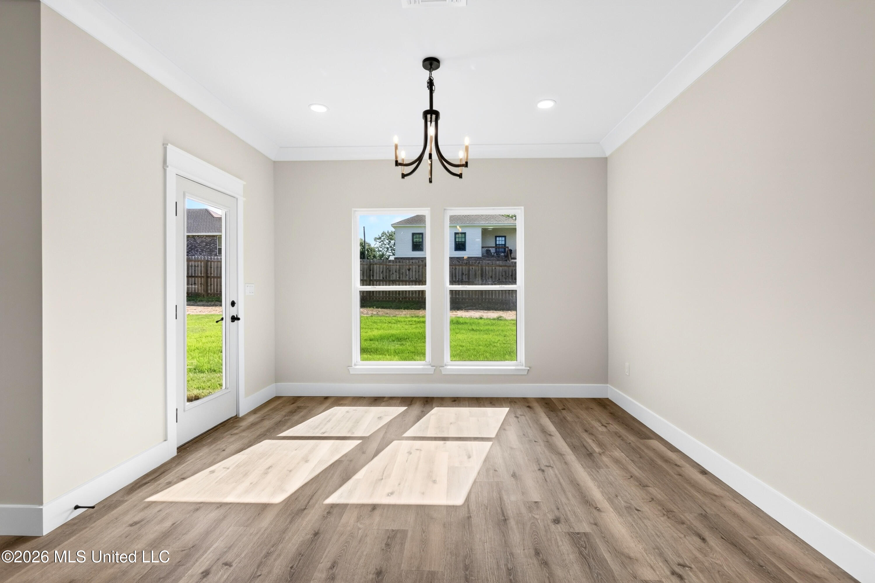14210 3rd Avenue Property Photo 18