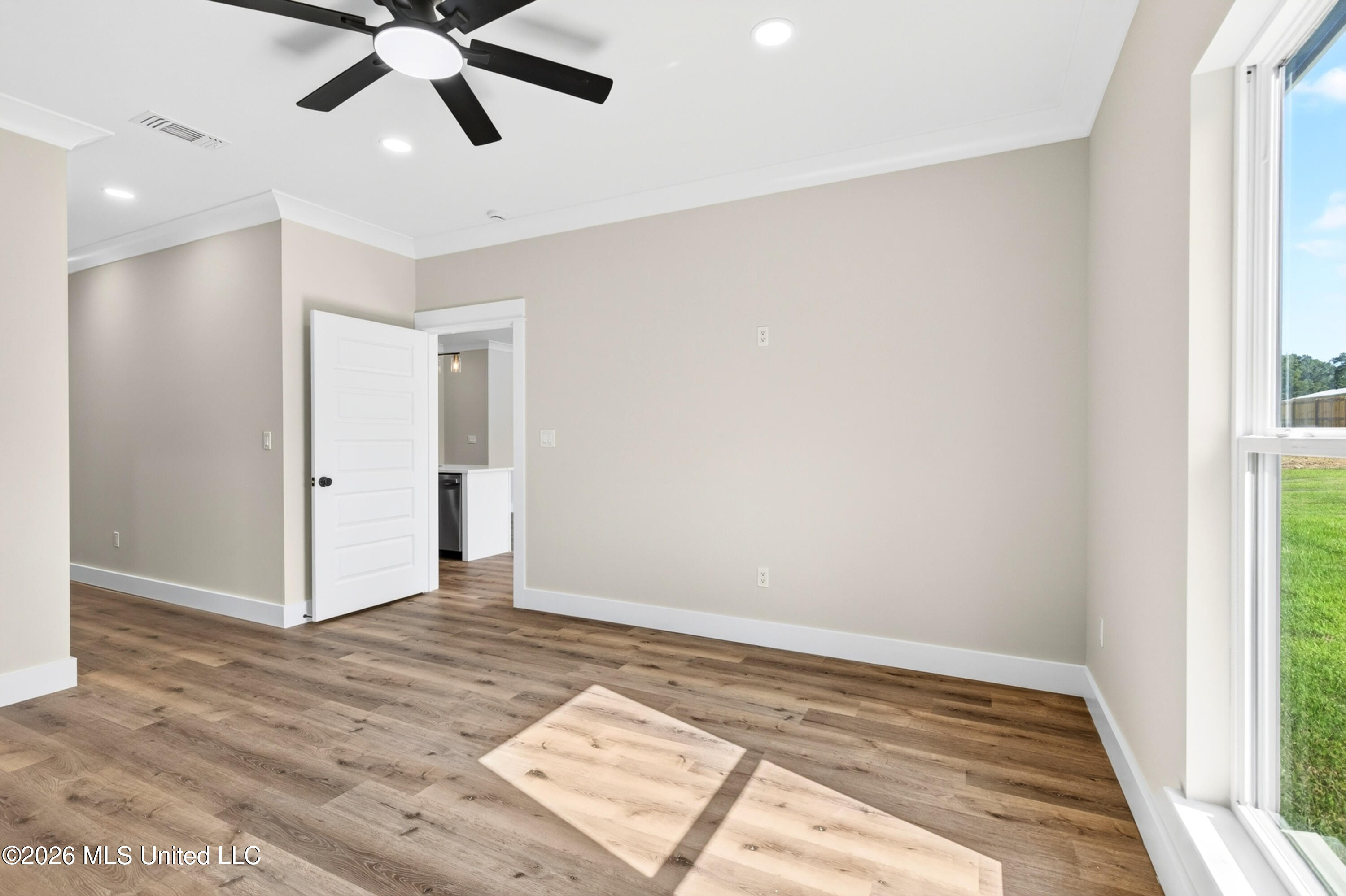 14210 3rd Avenue Property Photo 22