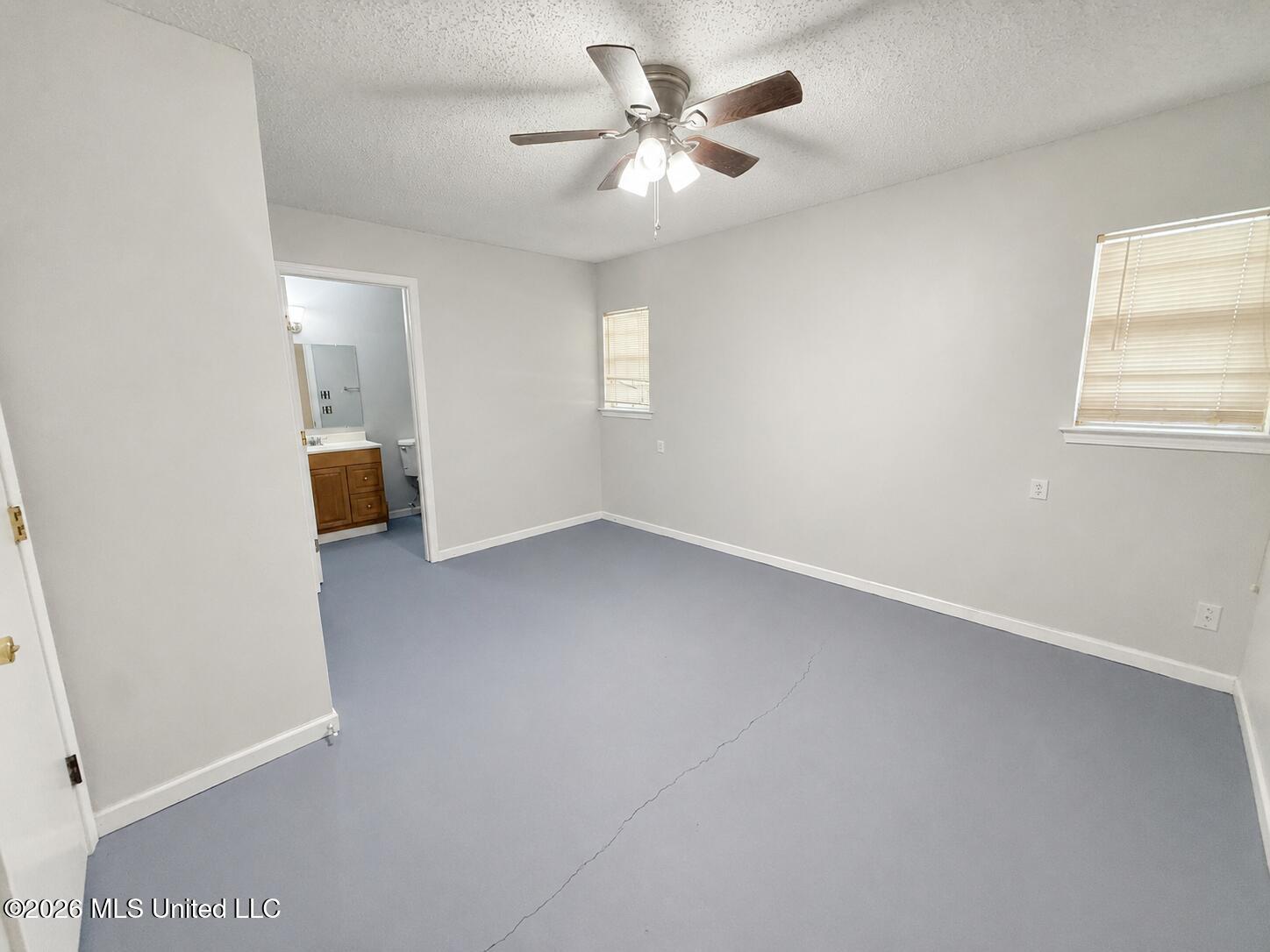 7026 W Forrest Street Property Photo 13