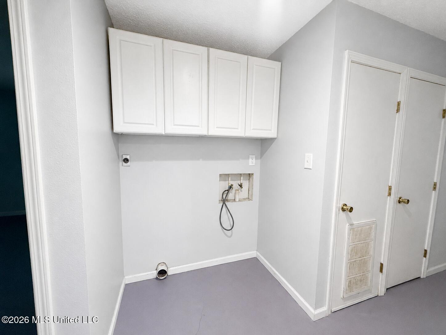 7026 W Forrest Street Property Photo 14