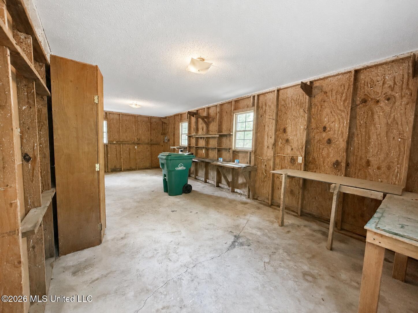7026 W Forrest Street Property Photo 15