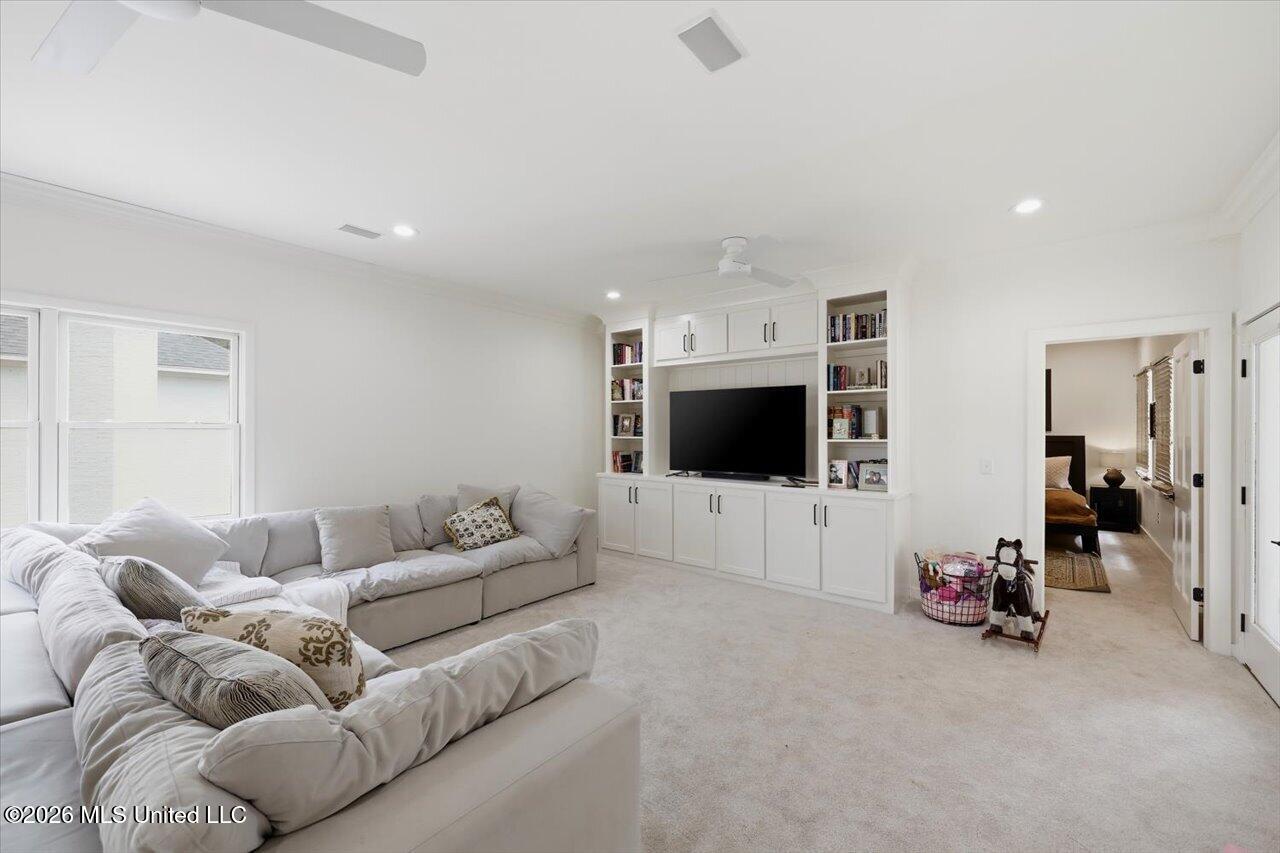 101 Saddle Creek Cove Property Photo 50