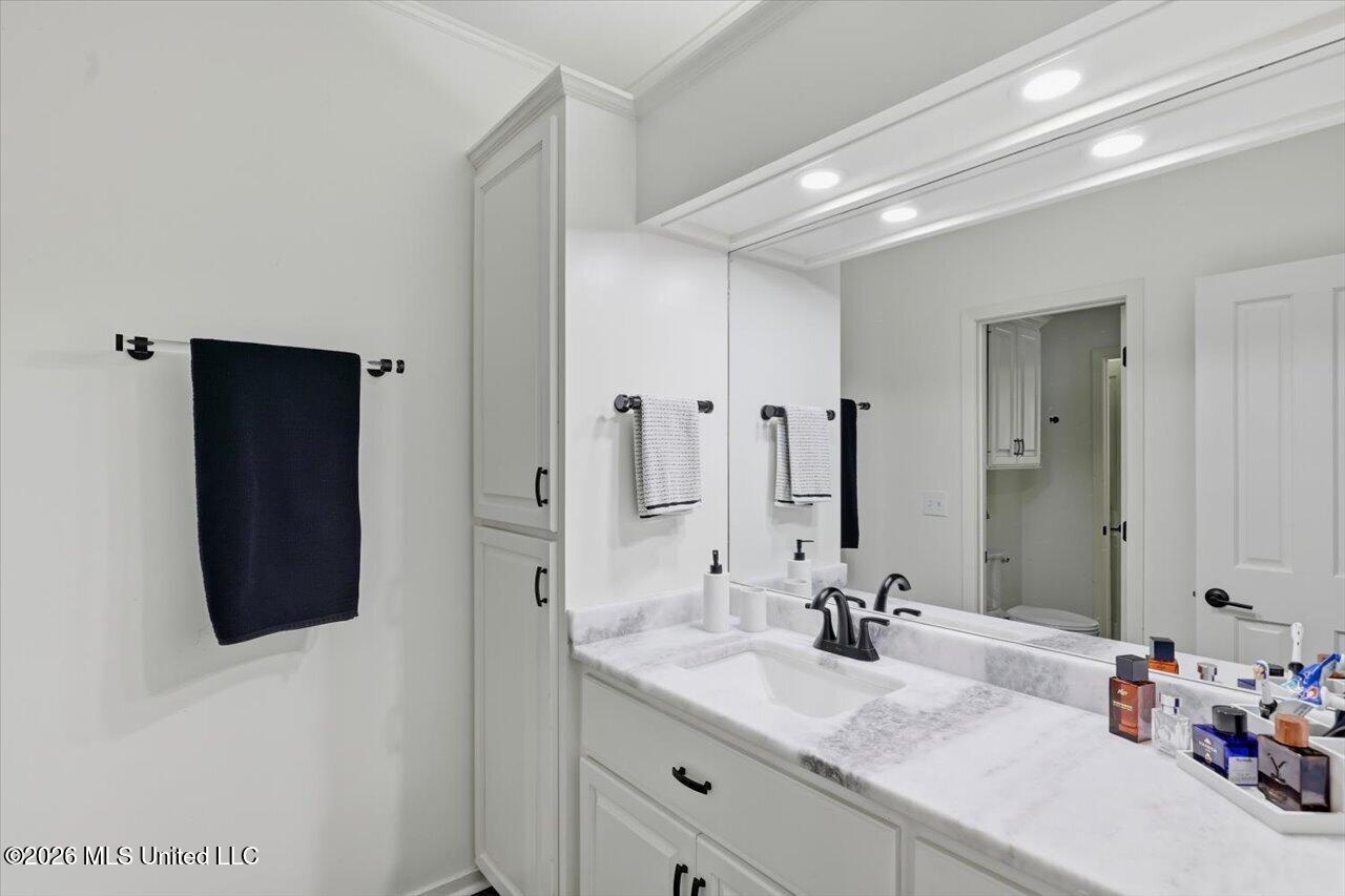 101 Saddle Creek Cove Property Photo 58