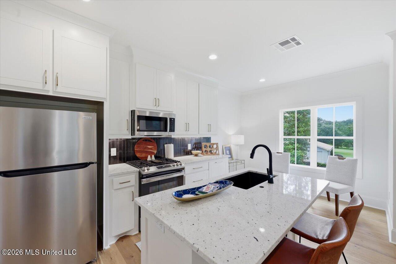 101 Saddle Creek Cove Property Photo 70