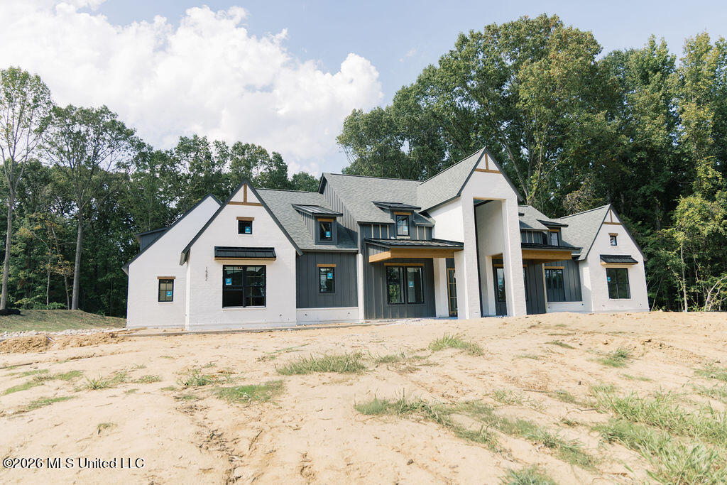 1582 Ella Cove Property Photo 2