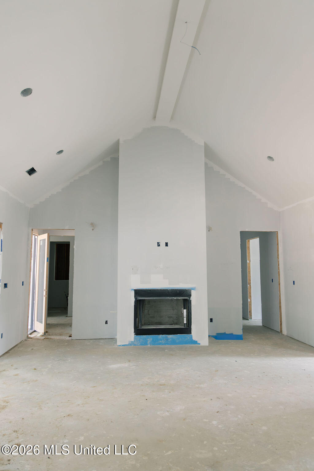 1582 Ella Cove Property Photo 8