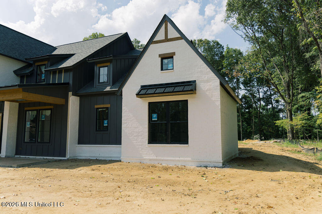 1582 Ella Cove Property Photo 28