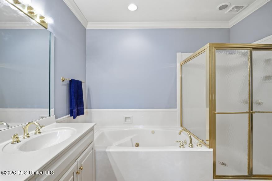37 Village Green Circle Property Photo 29