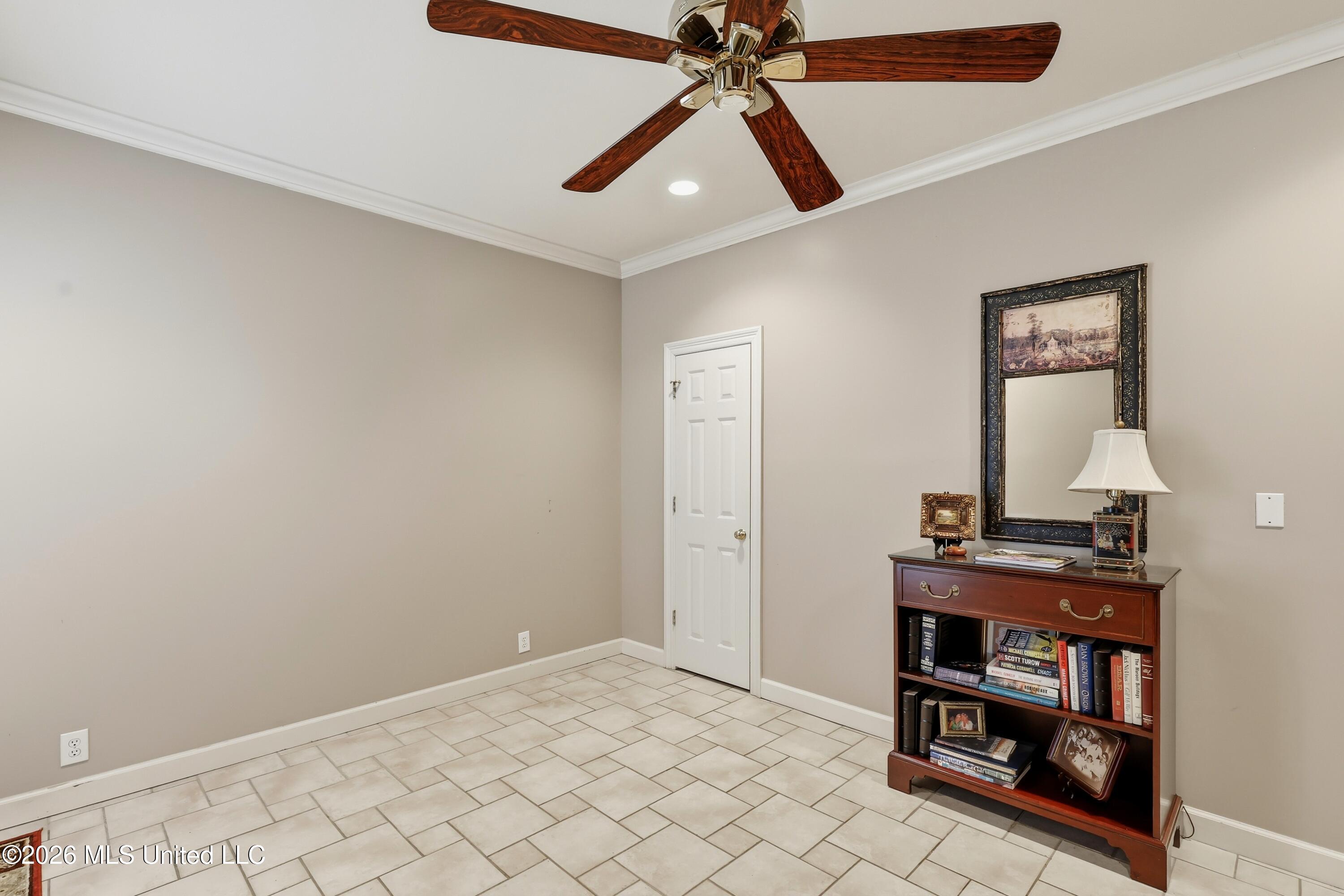 413 Eastpointe Cove Property Photo 13