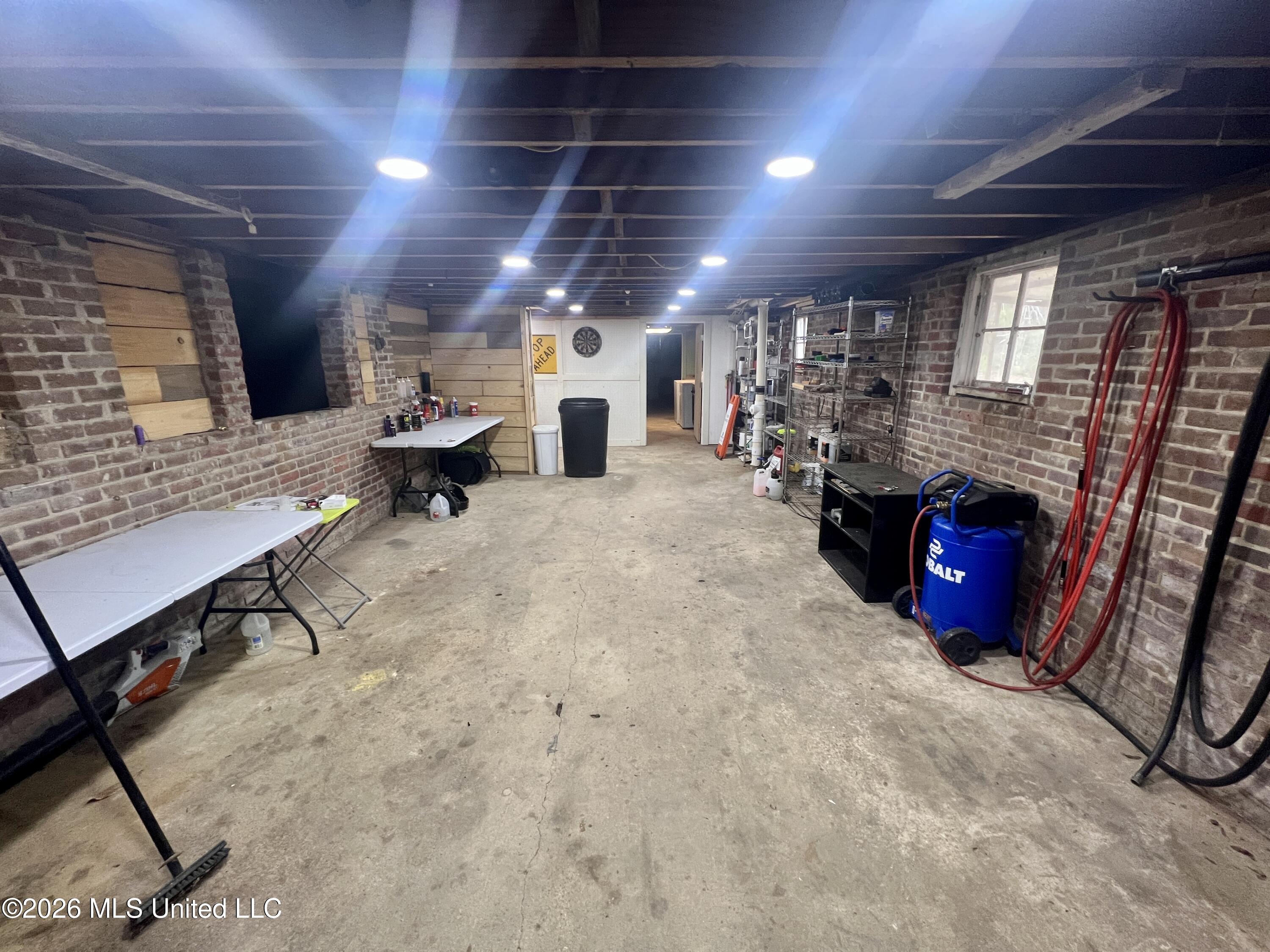 519 W Highway 82 Property Photo 16