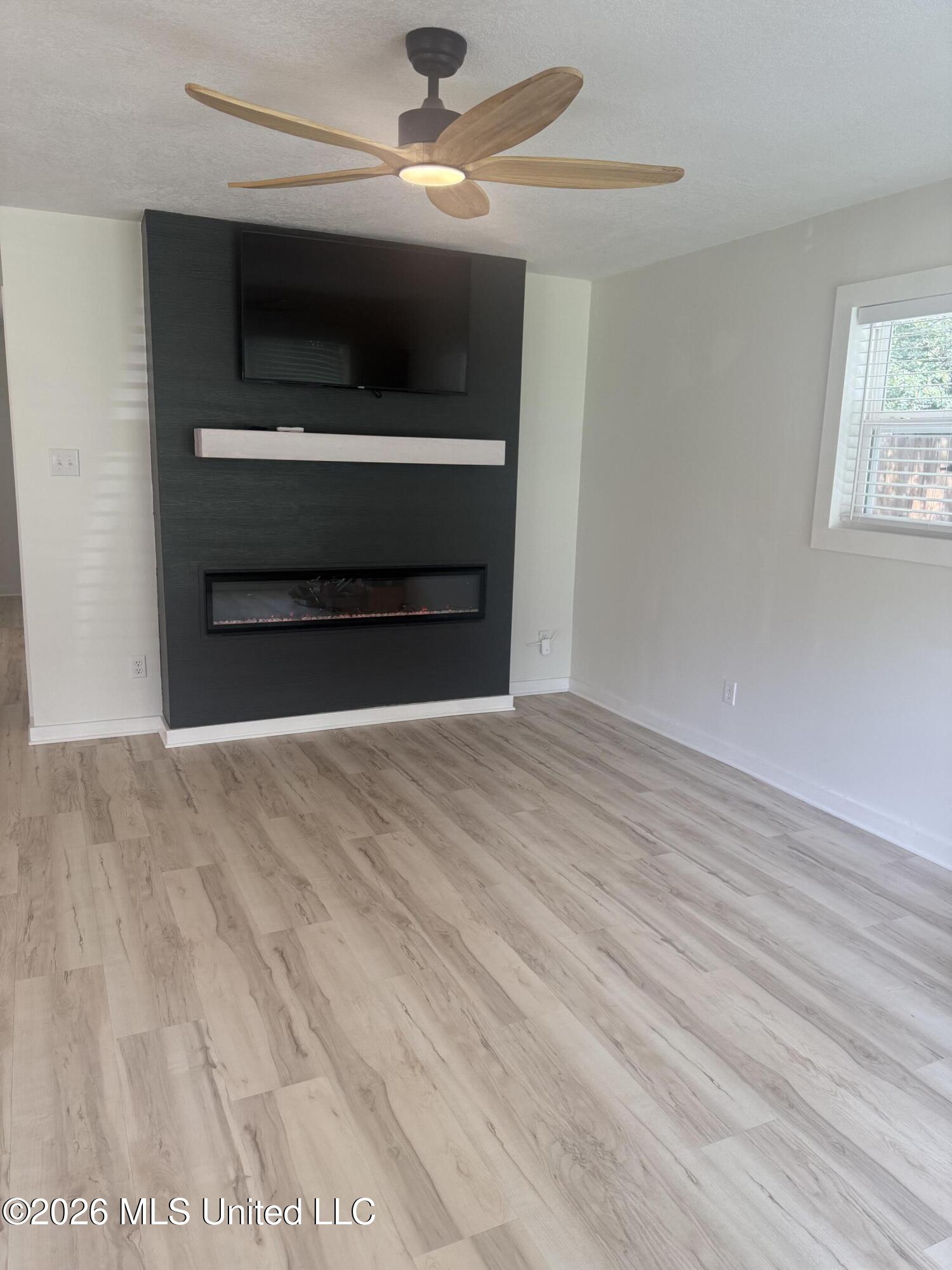 316 Mincheck Road Property Photo 6