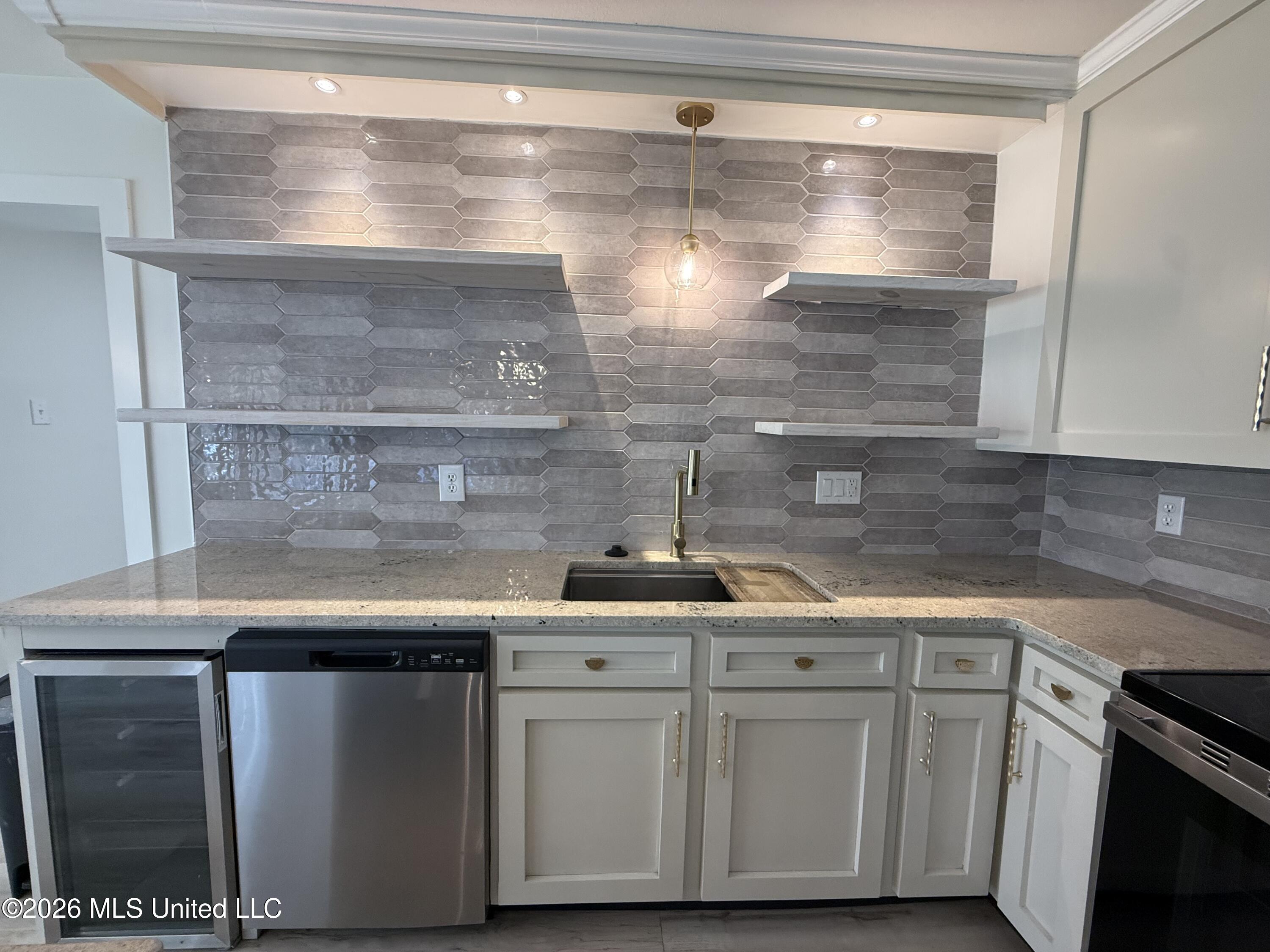 316 Mincheck Road Property Photo 10