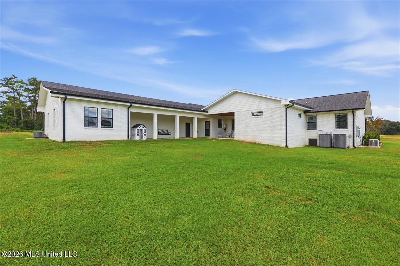 612 U.s. 51 Property Photo 57