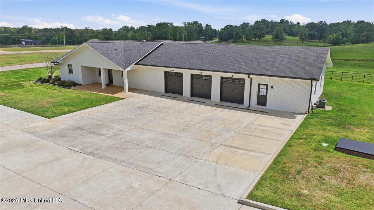 612 U.s. 51 Property Photo 146