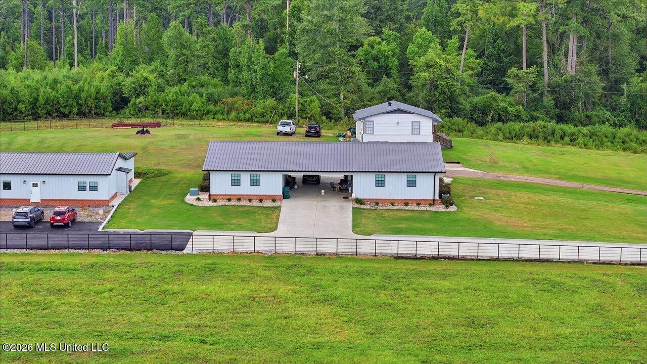 612 U.s. 51 Property Photo 180