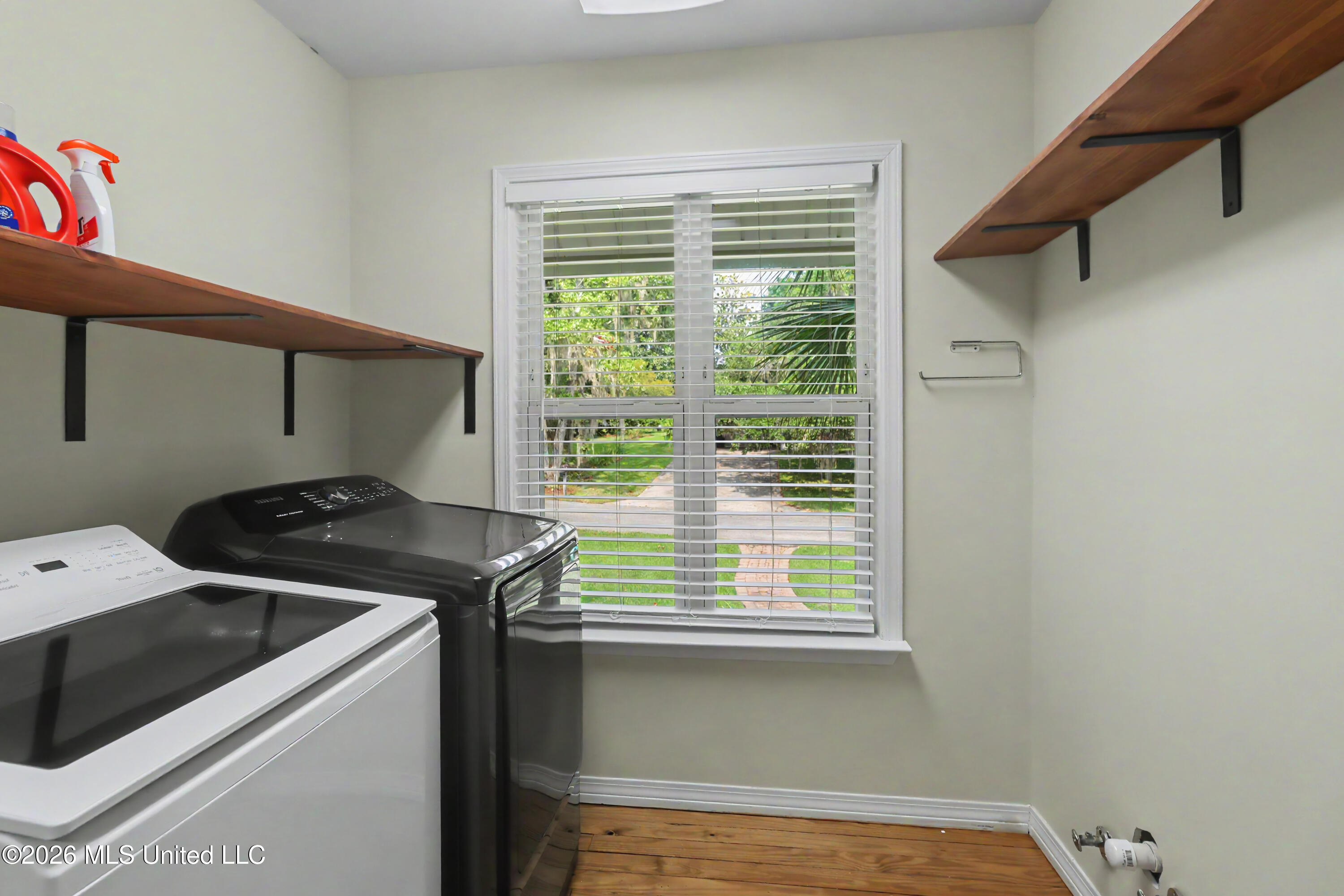 411 Wulff Drive Property Photo 20