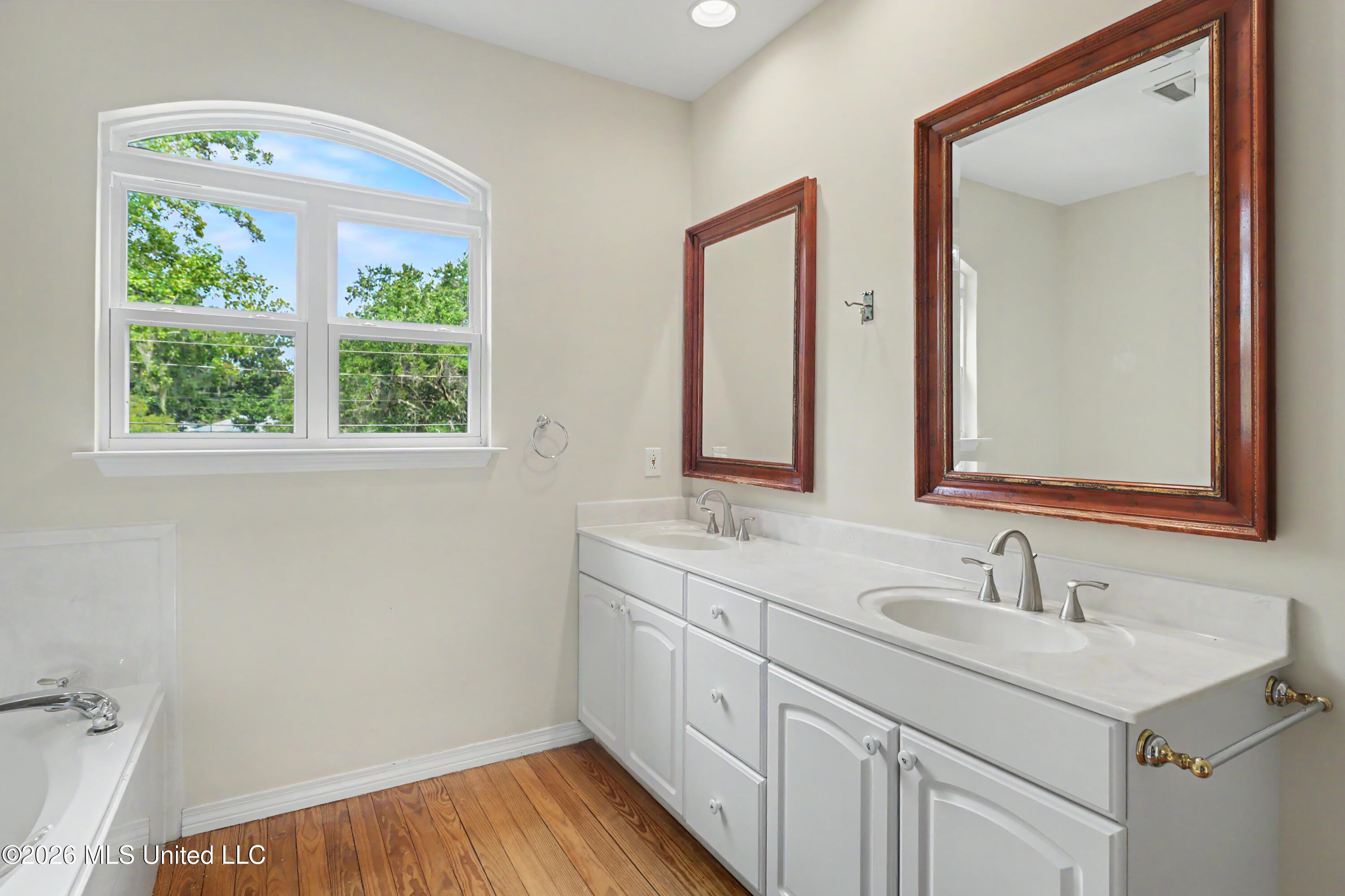 411 Wulff Drive Property Photo 25