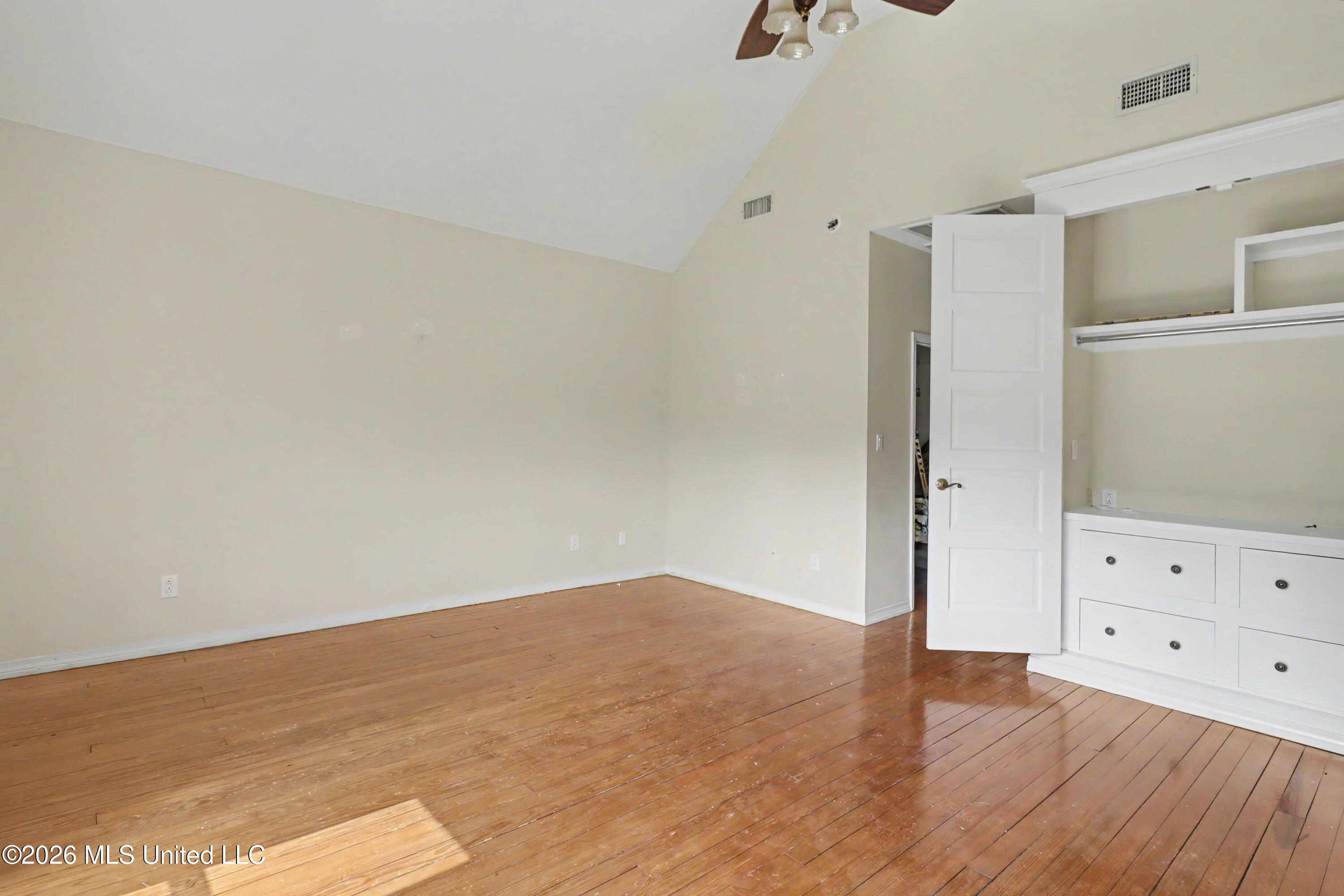 411 Wulff Drive Property Photo 28