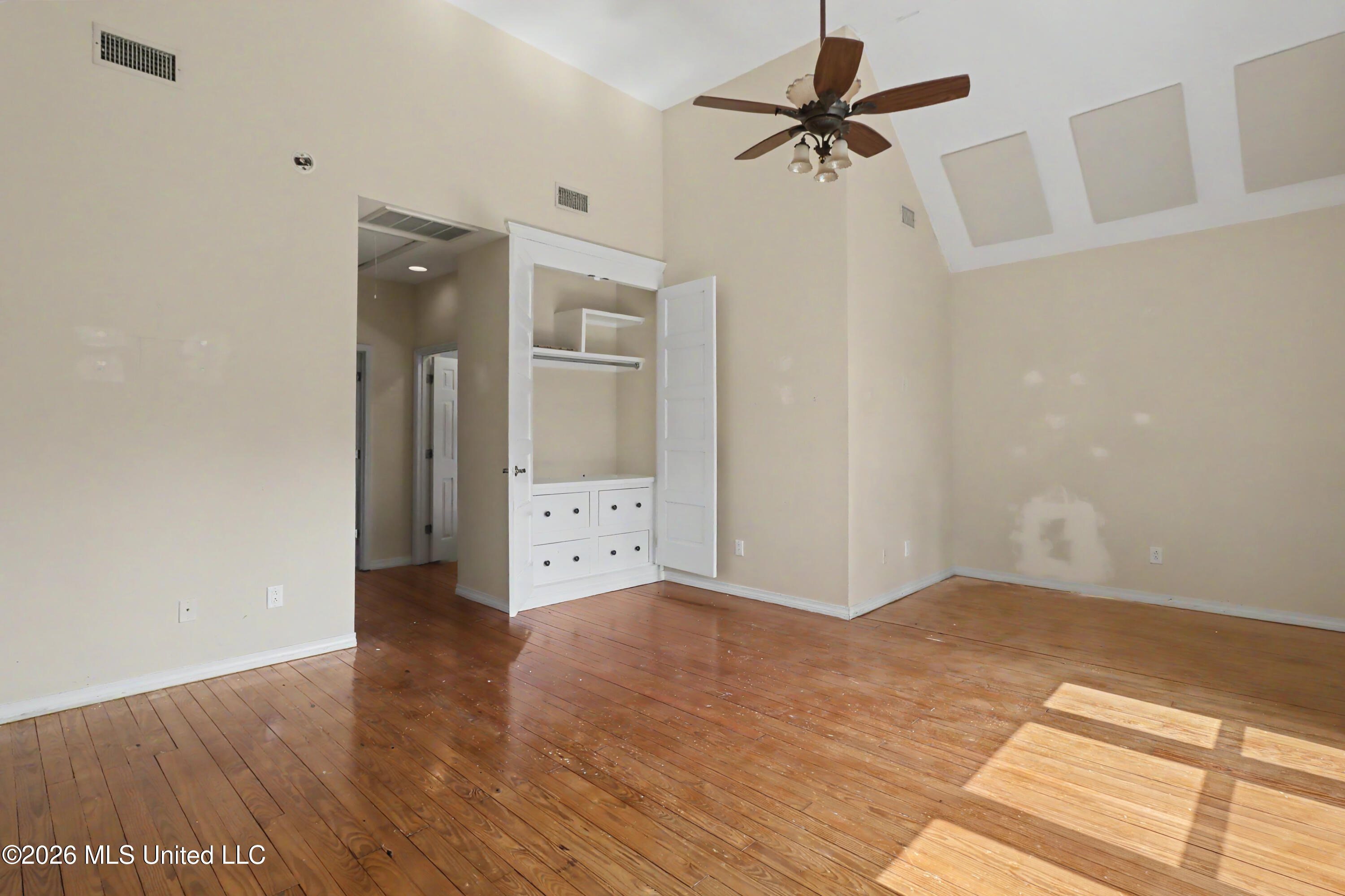 411 Wulff Drive Property Photo 29