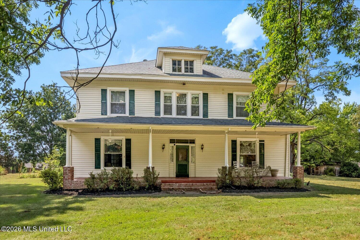 8207 Tchulahoma Road Property Photo 1