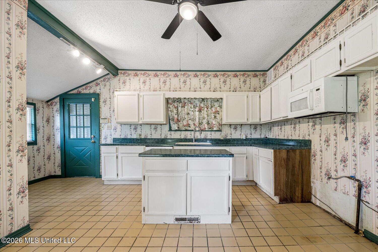 8207 Tchulahoma Road Property Photo 12