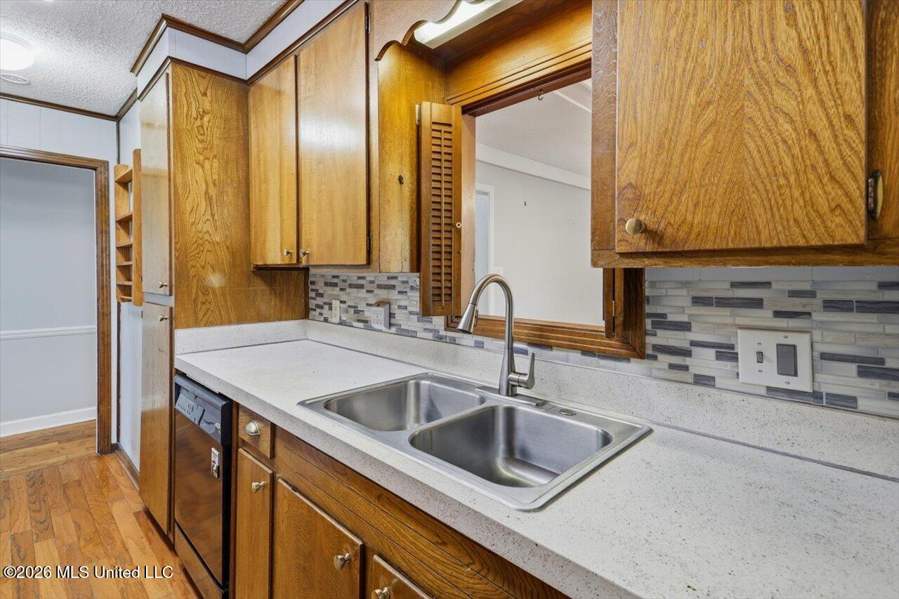 110 Van Doren Drive Property Photo 14