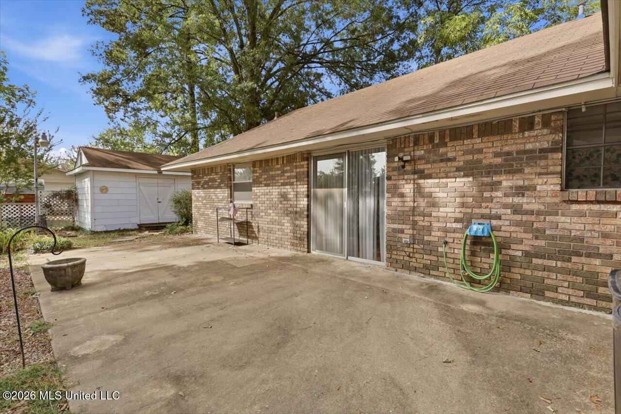 110 Van Doren Drive Property Photo 26
