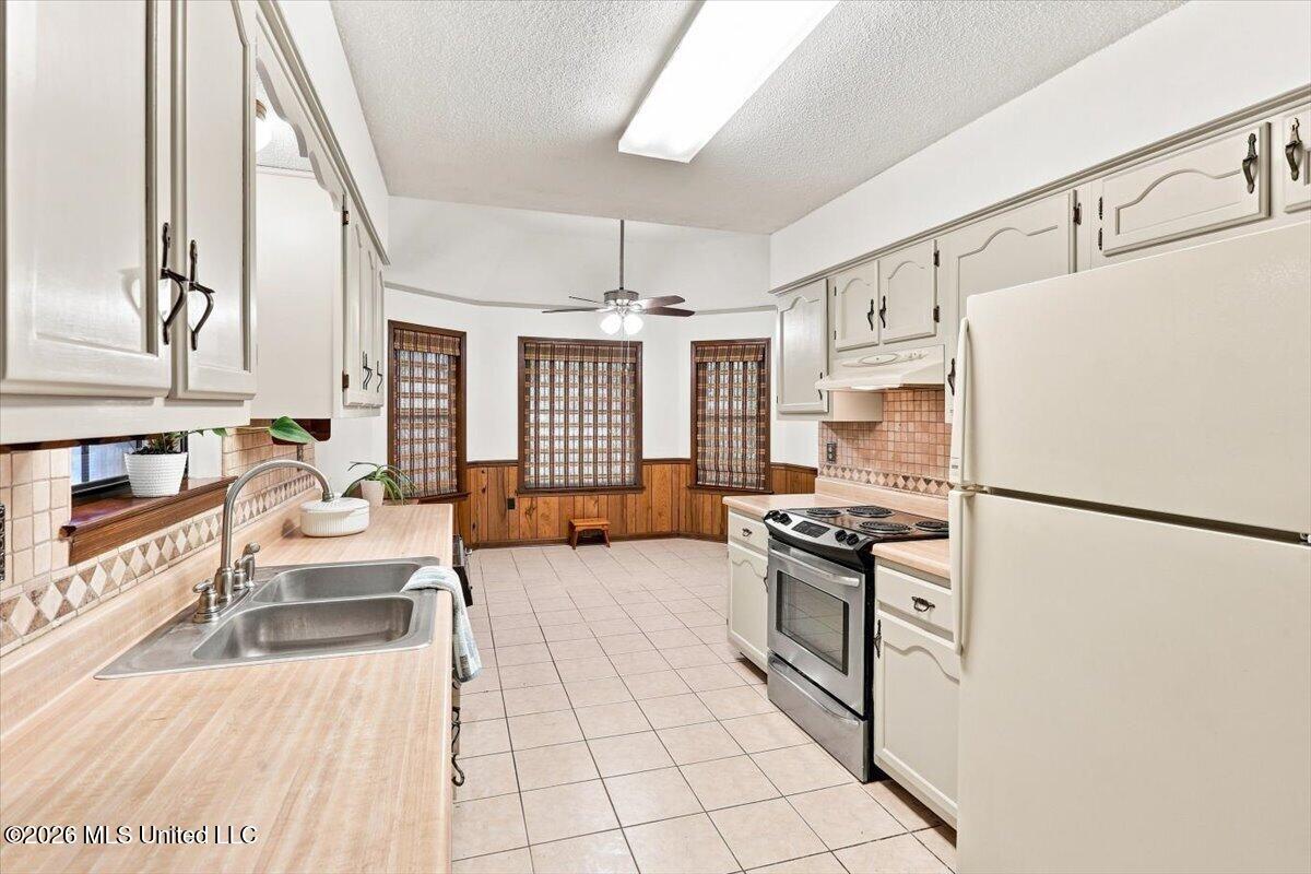 7340 Cedardale Cove Property Photo 12