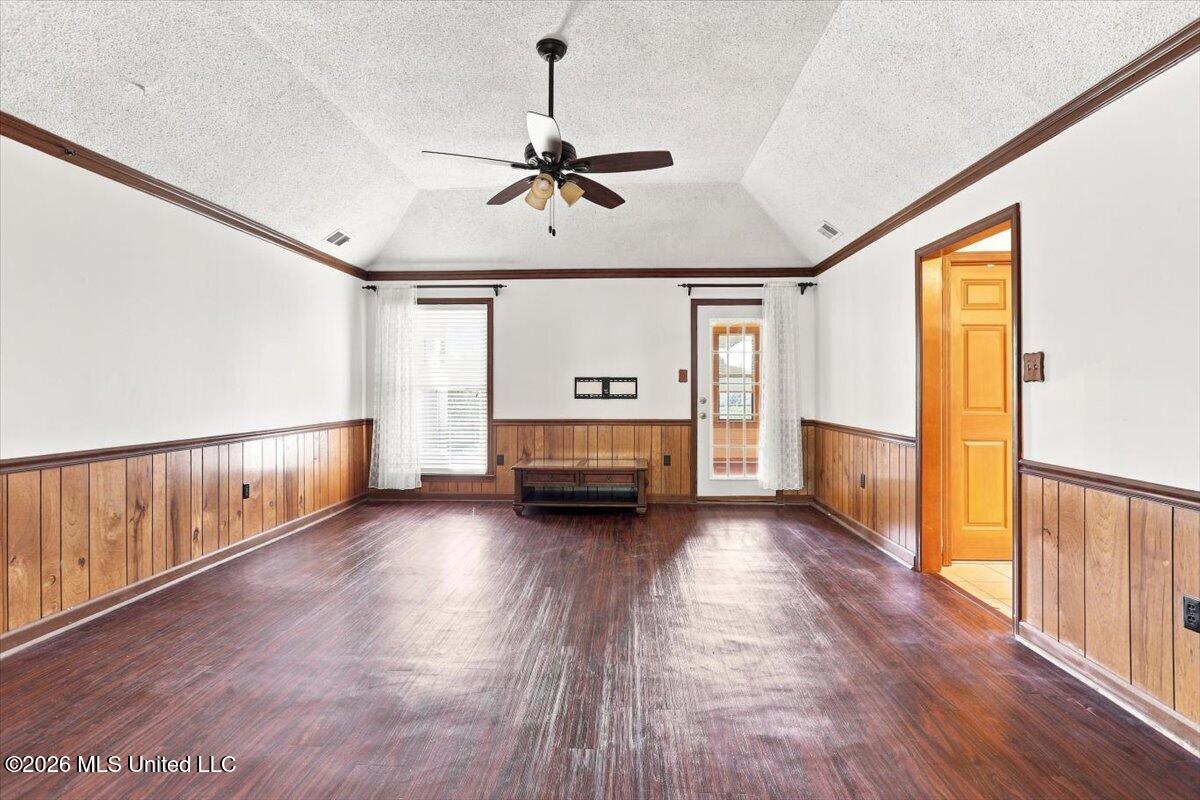 7340 Cedardale Cove Property Photo 14