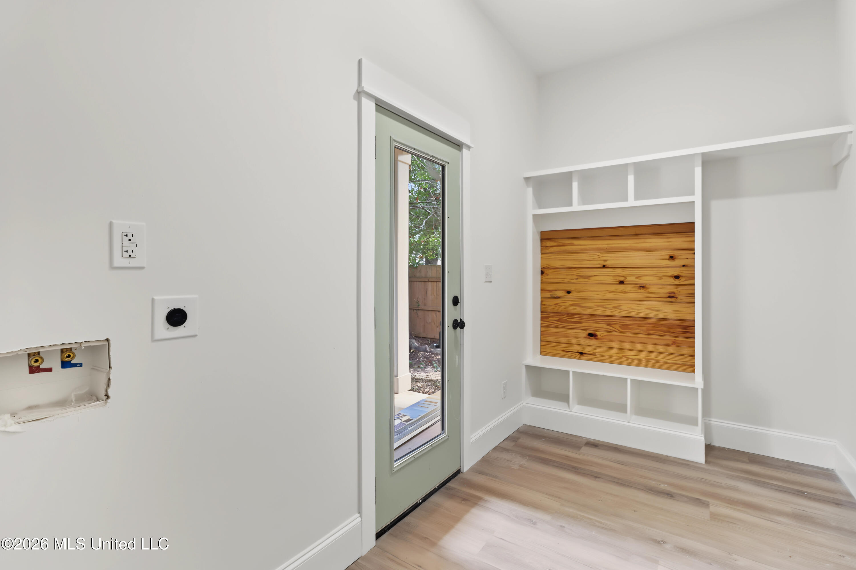 828 Regnault Avenue Property Photo 19