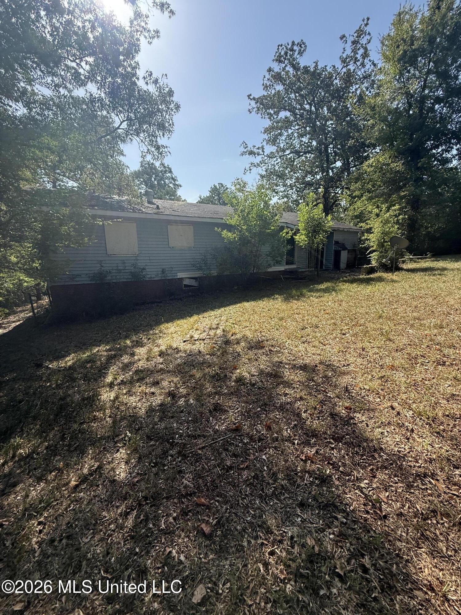 2611 Teresa Drive Property Photo 3