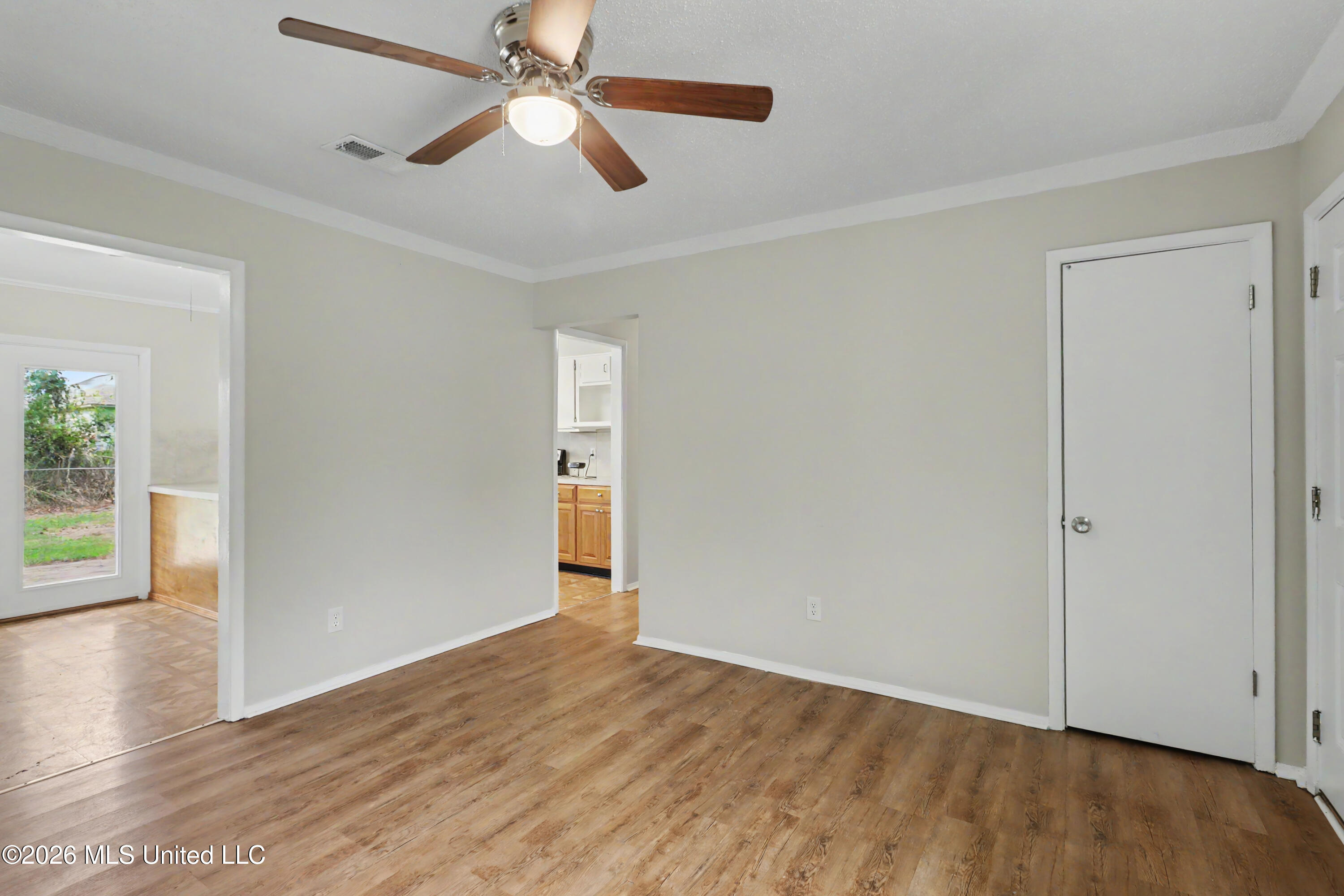 150 Ben Drive Property Photo 4