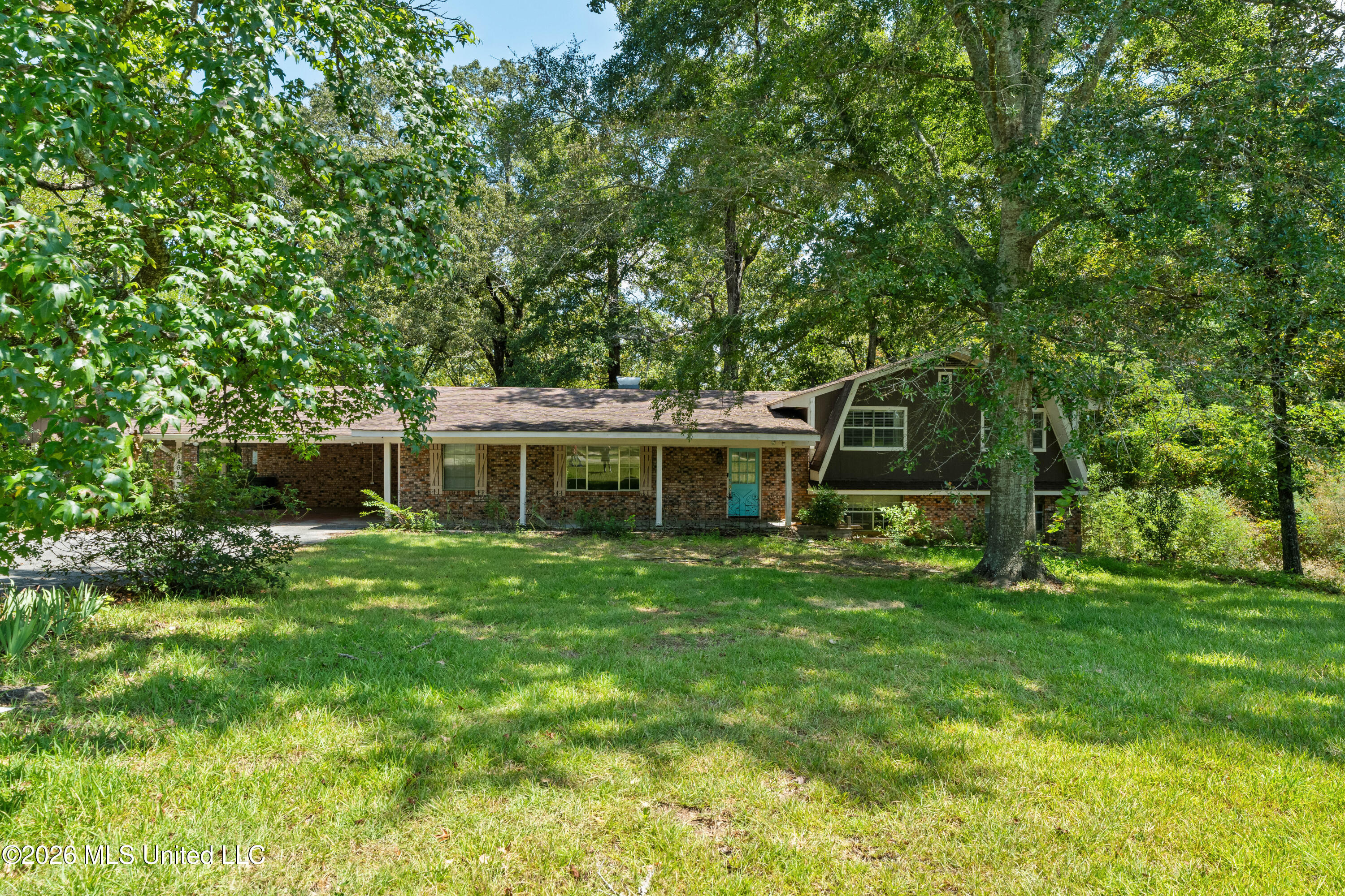 1431 N Highway 29 Property Photo 1