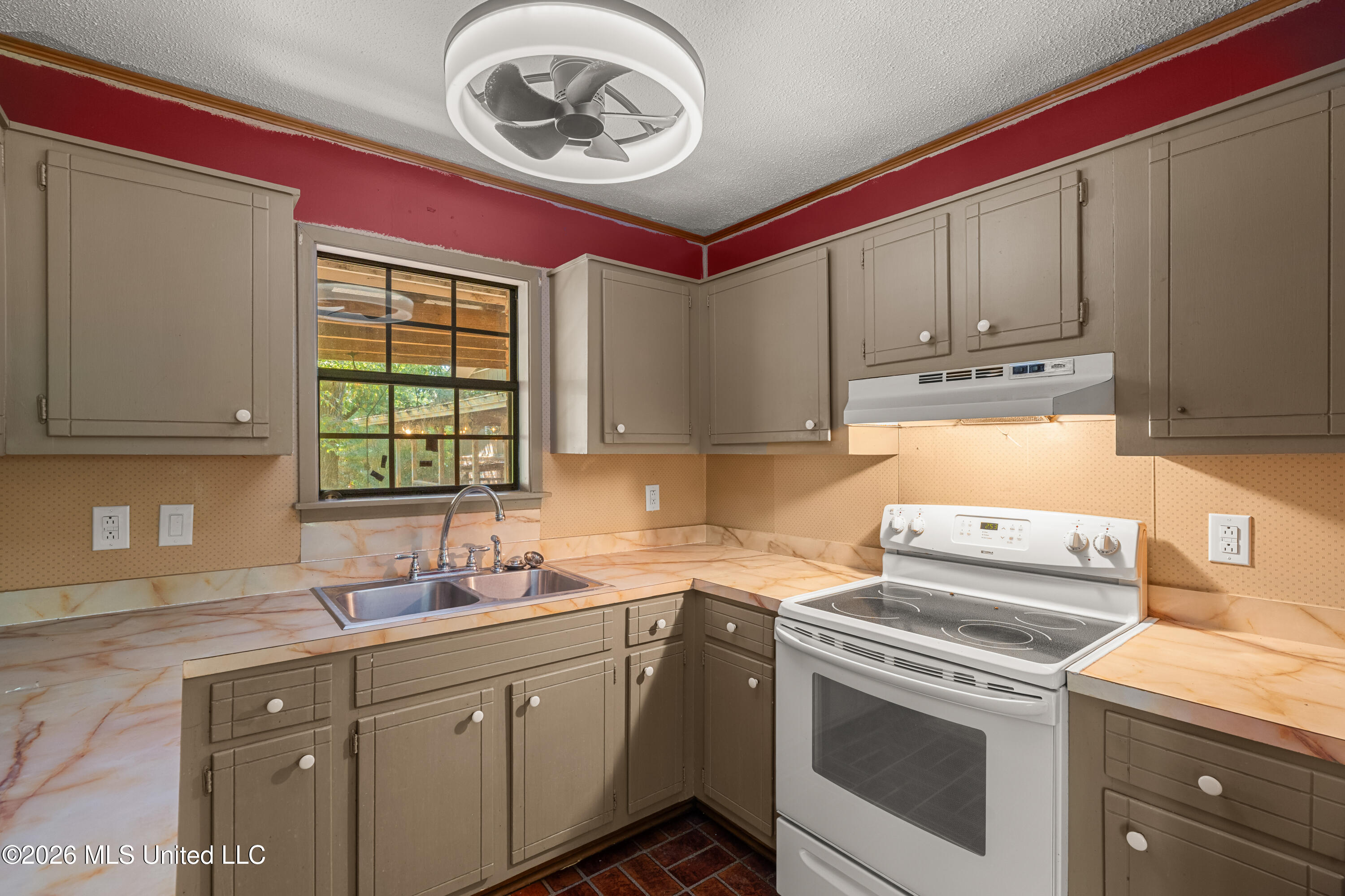 1431 N Highway 29 Property Photo 18
