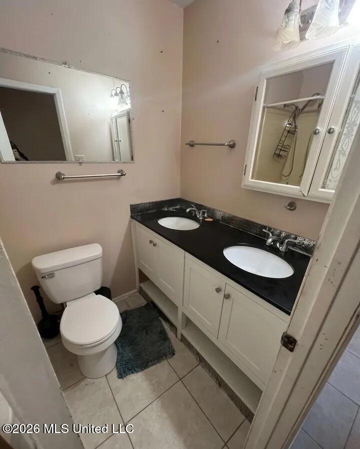 916 E Birch Drive Property Photo 12