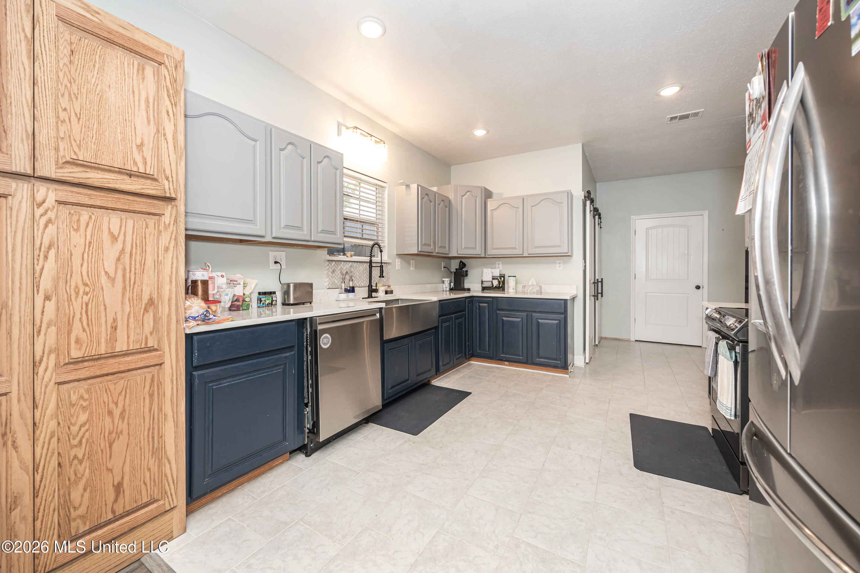 15405 Drake Lane Property Photo 14