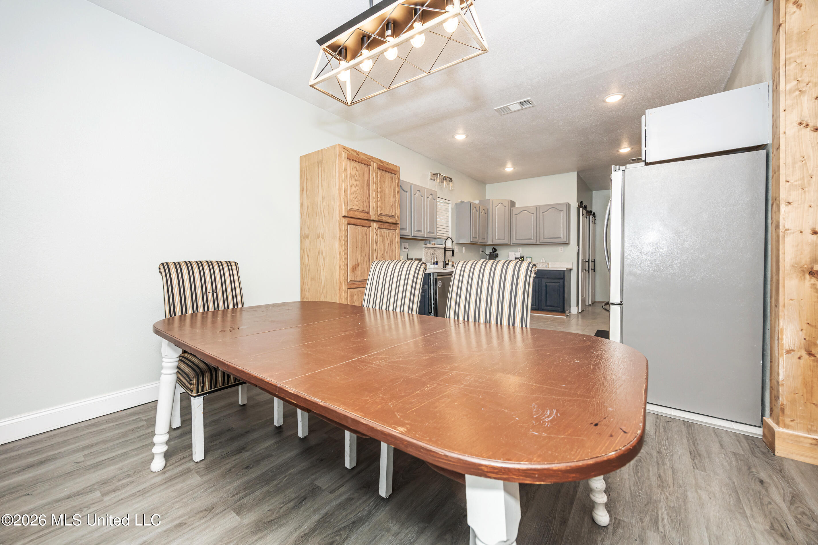 15405 Drake Lane Property Photo 17