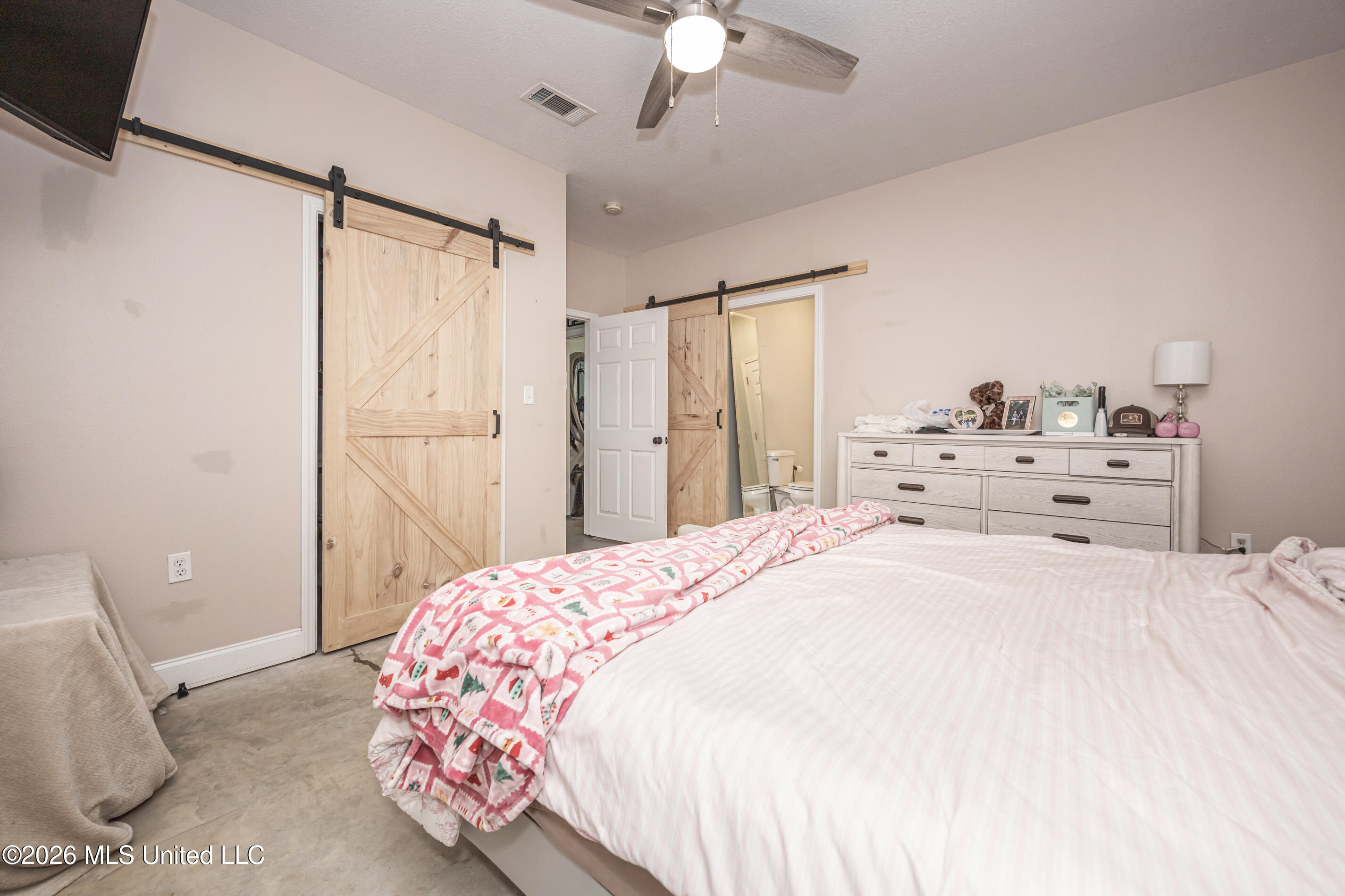 15405 Drake Lane Property Photo 26