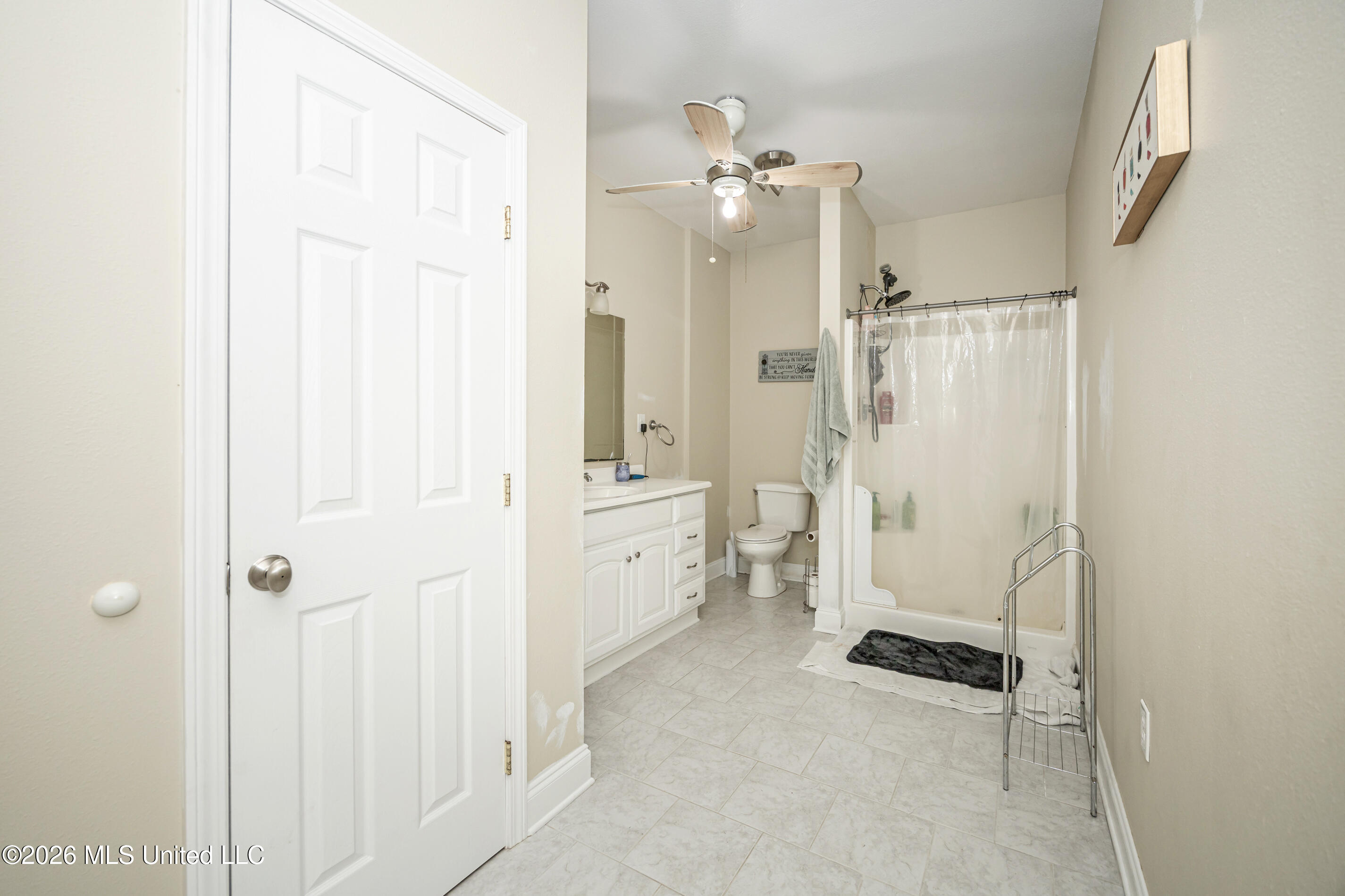 15405 Drake Lane Property Photo 32