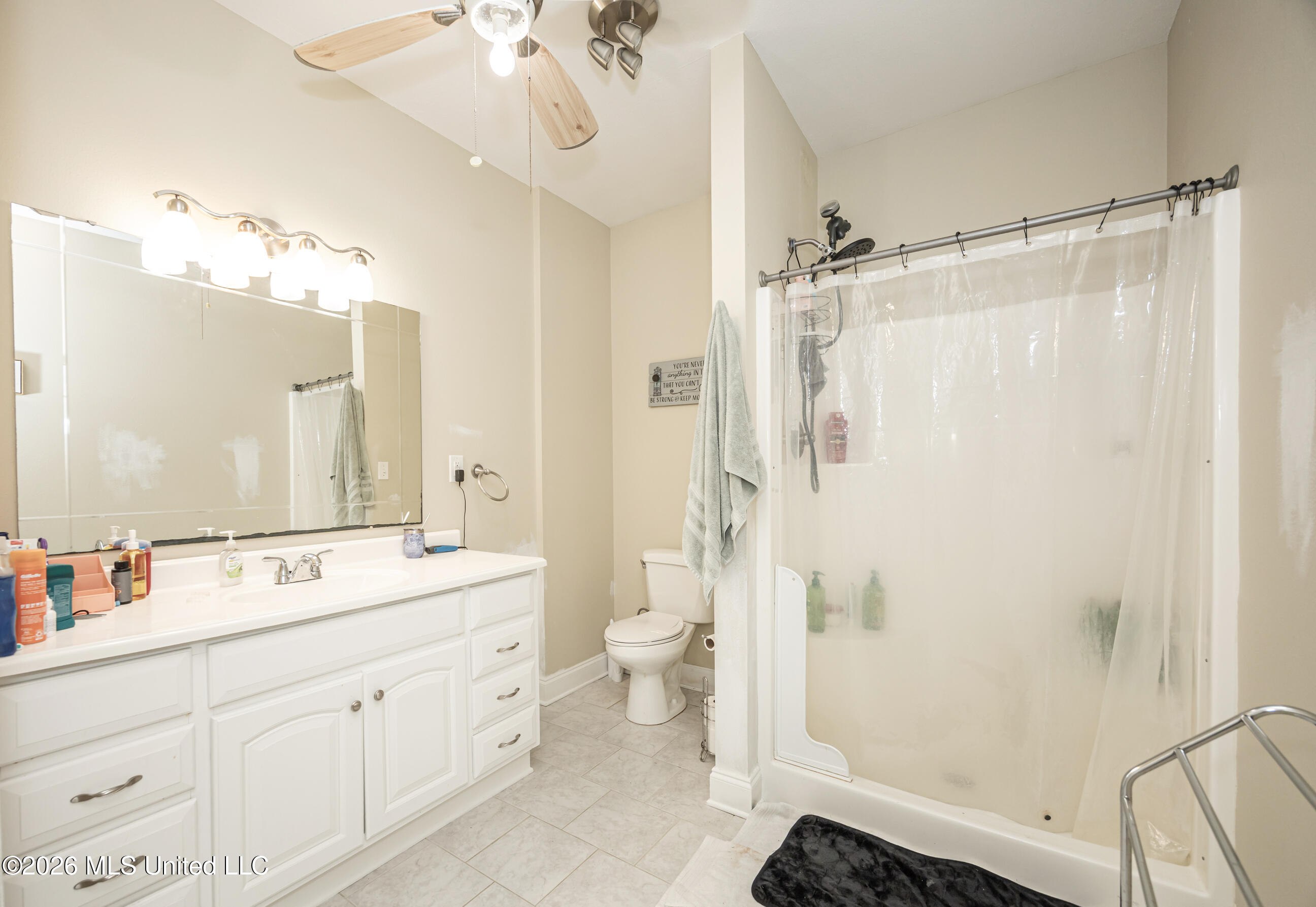 15405 Drake Lane Property Photo 33