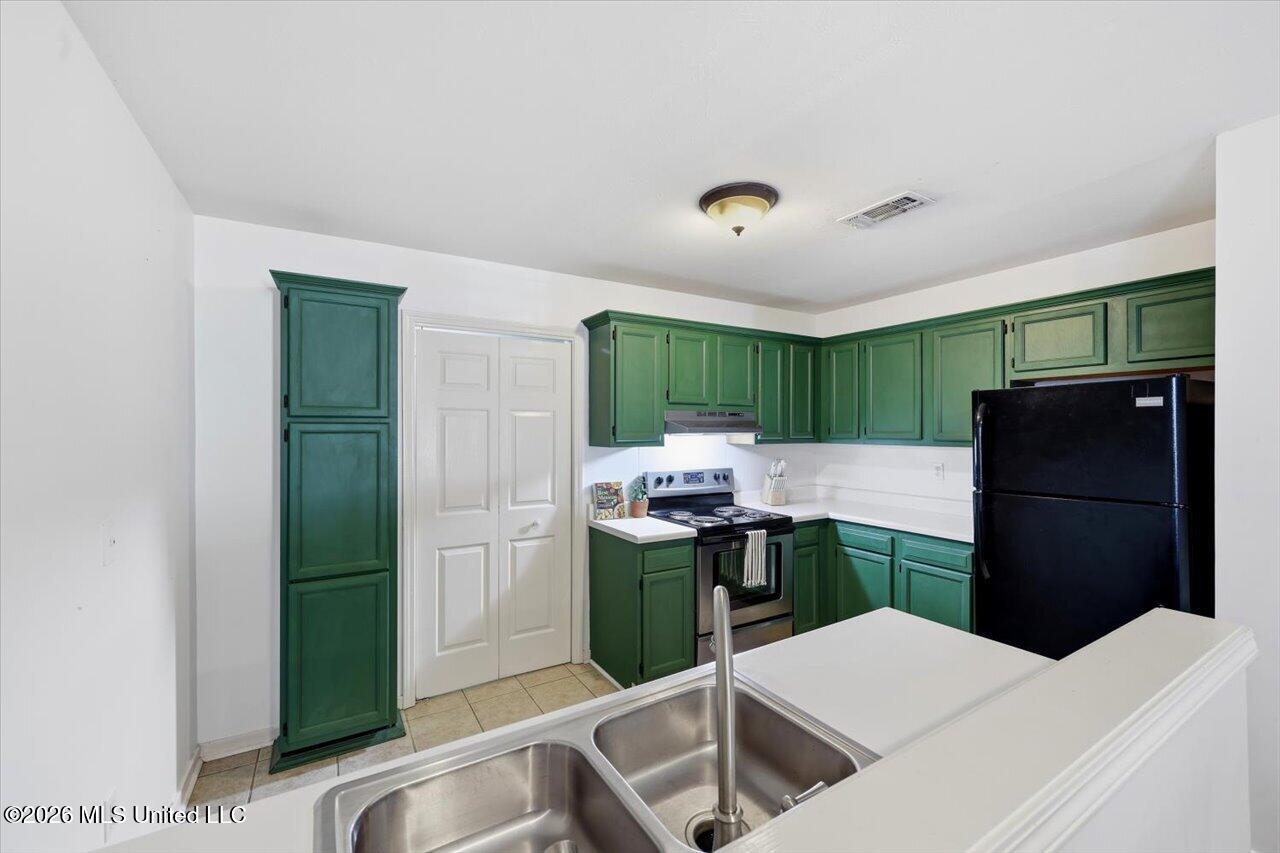 1018 Barnett Bend Circle Property Photo 10