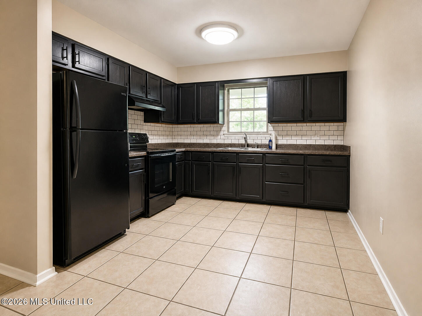 358 Nancy Drive Property Photo 3