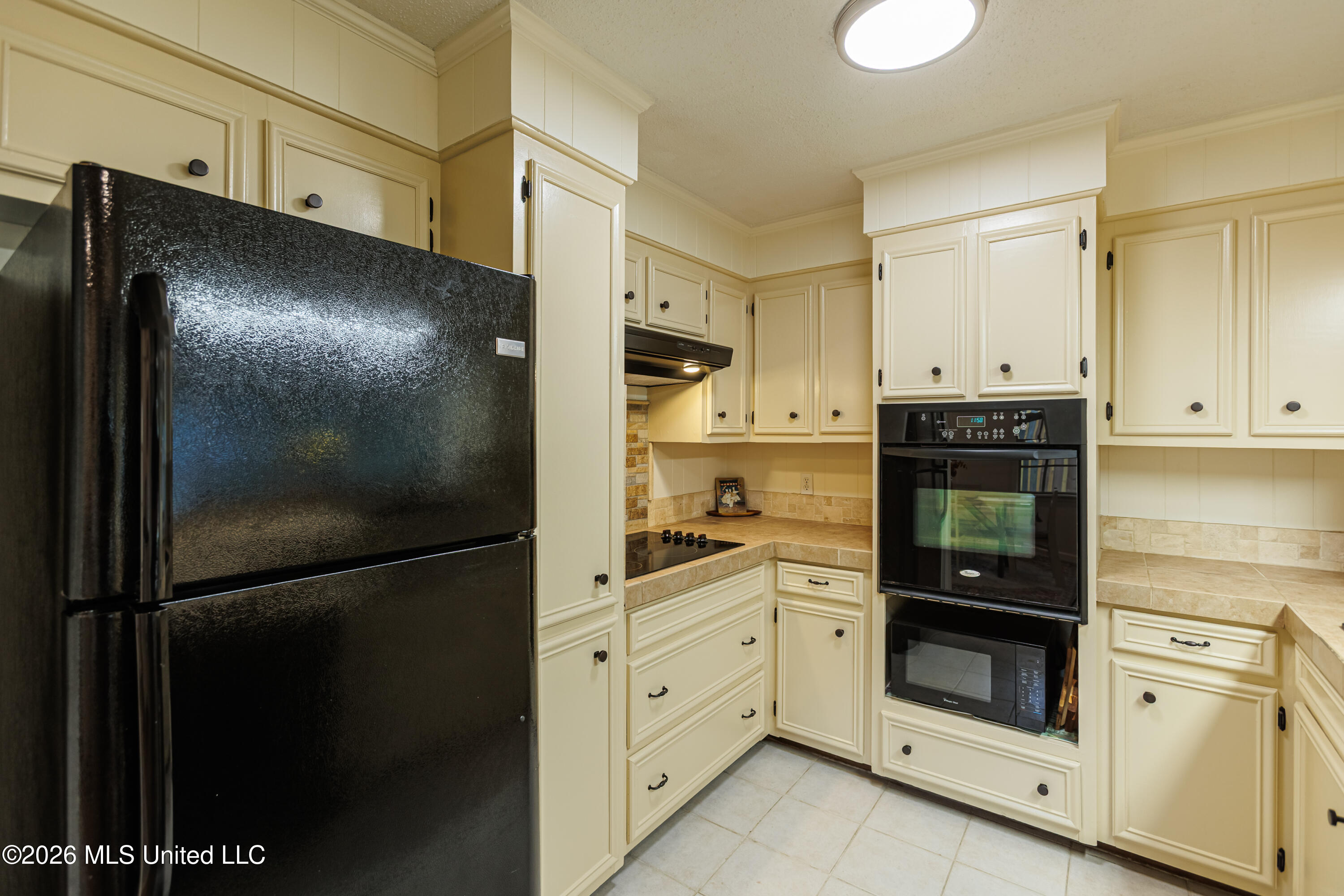 1480 Westbrook Road Property Photo 11